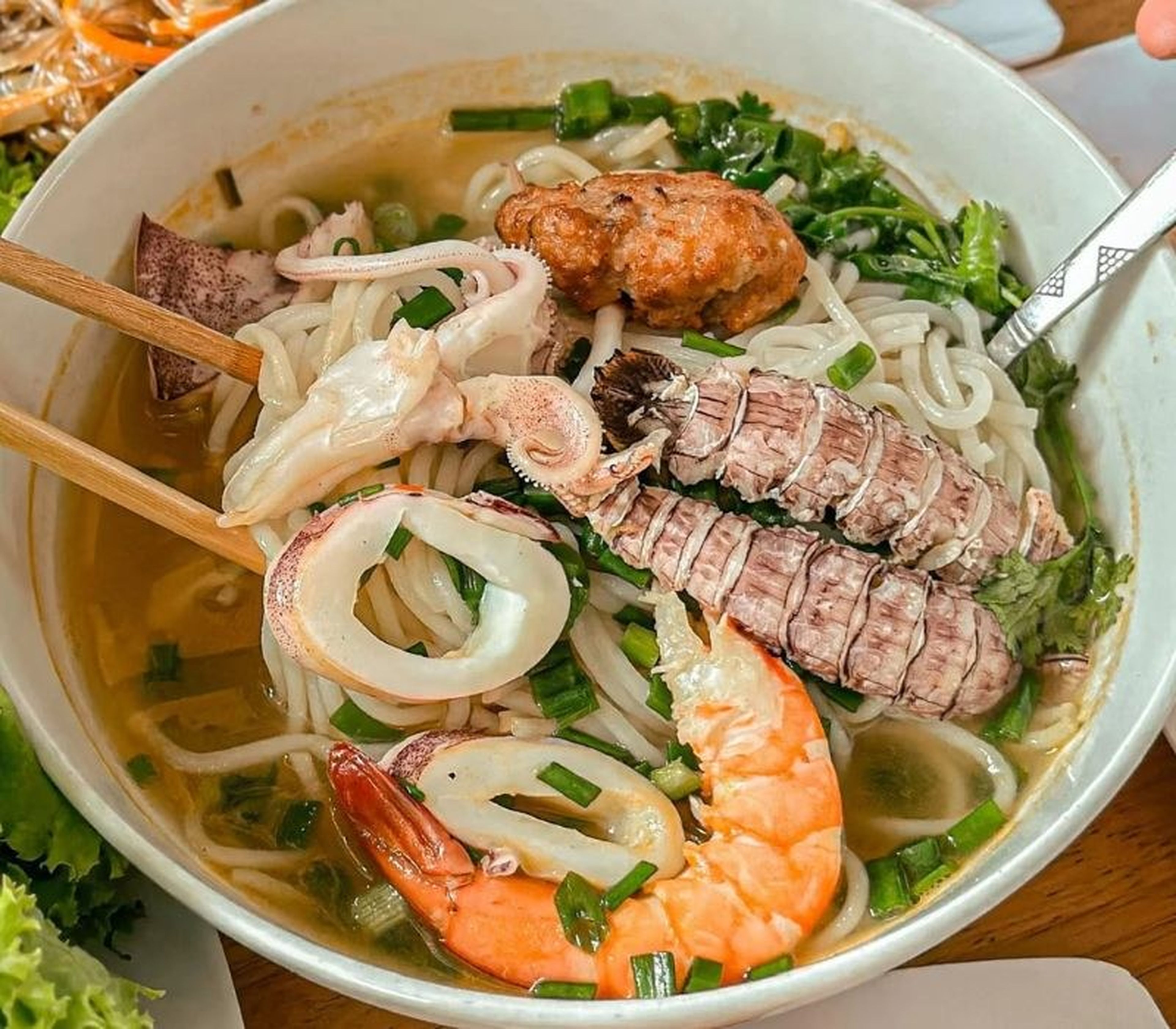 Kinh nghiệm khám phá Chợ đêm Hạ Long (cập nhật 2026) - Hình 4