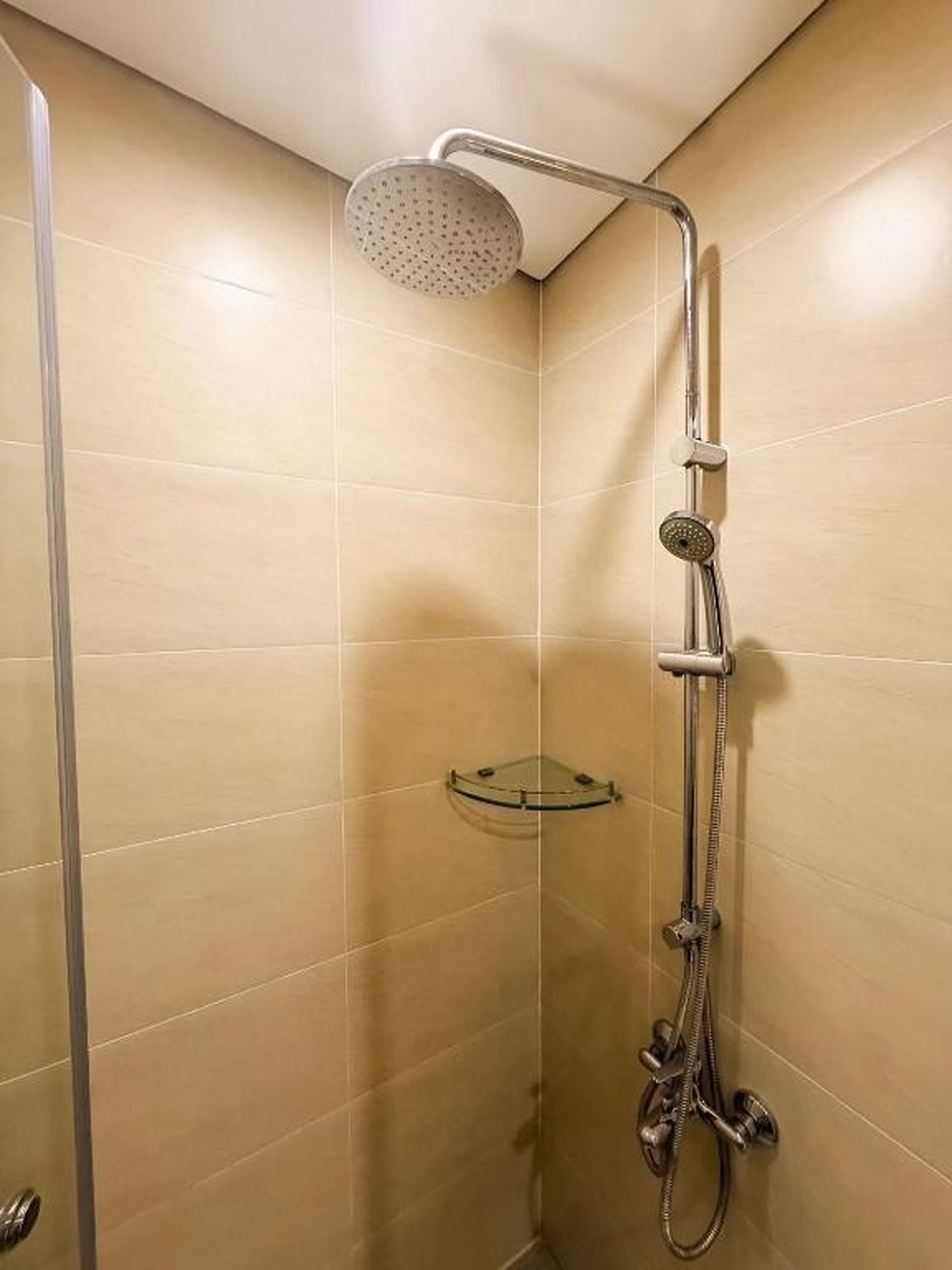 Spacious 2BR Apartment in Hon Gai Center, Ha Long - Hình 45