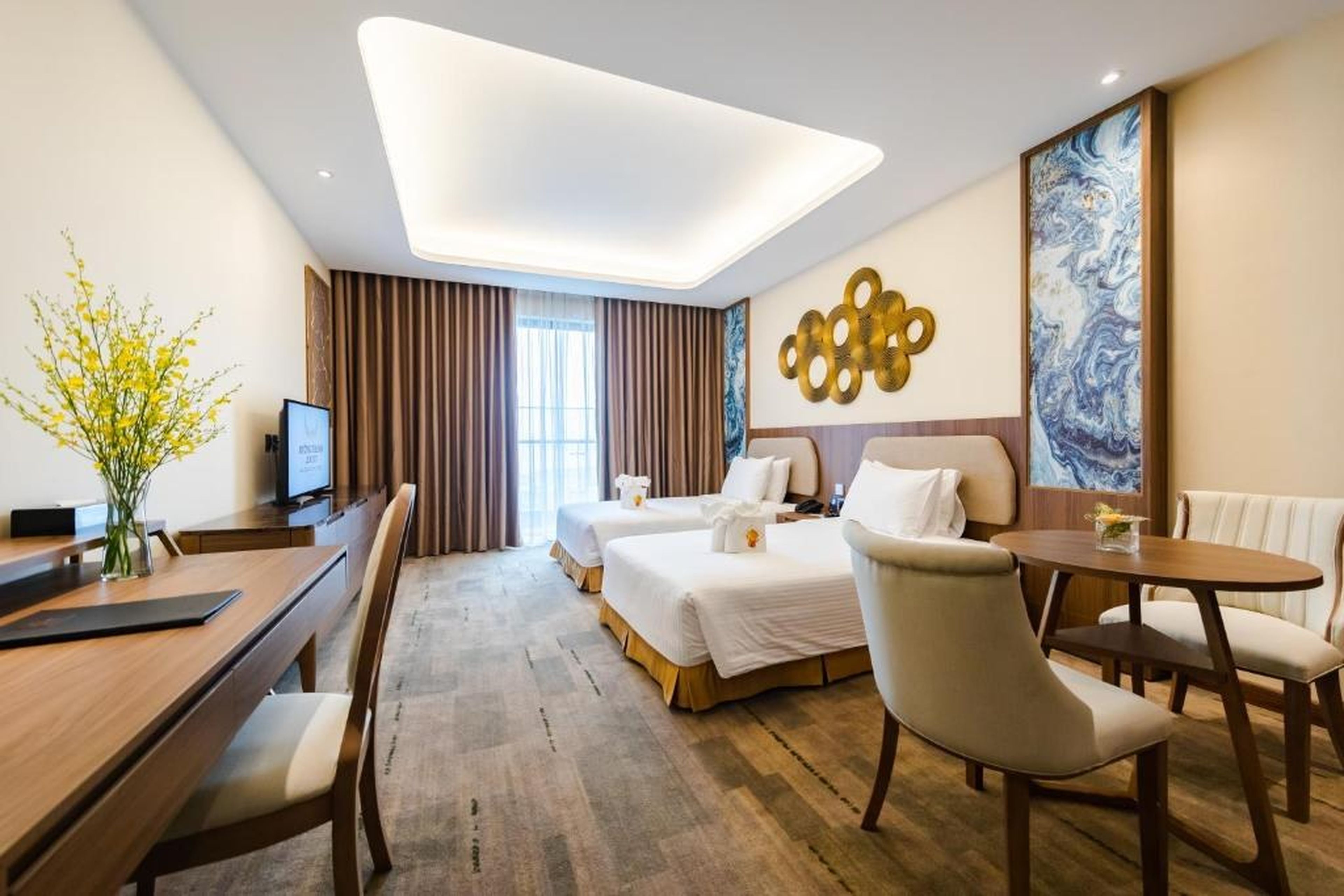 Muong Thanh Luxury Ha Long Centre II - Hình 1
