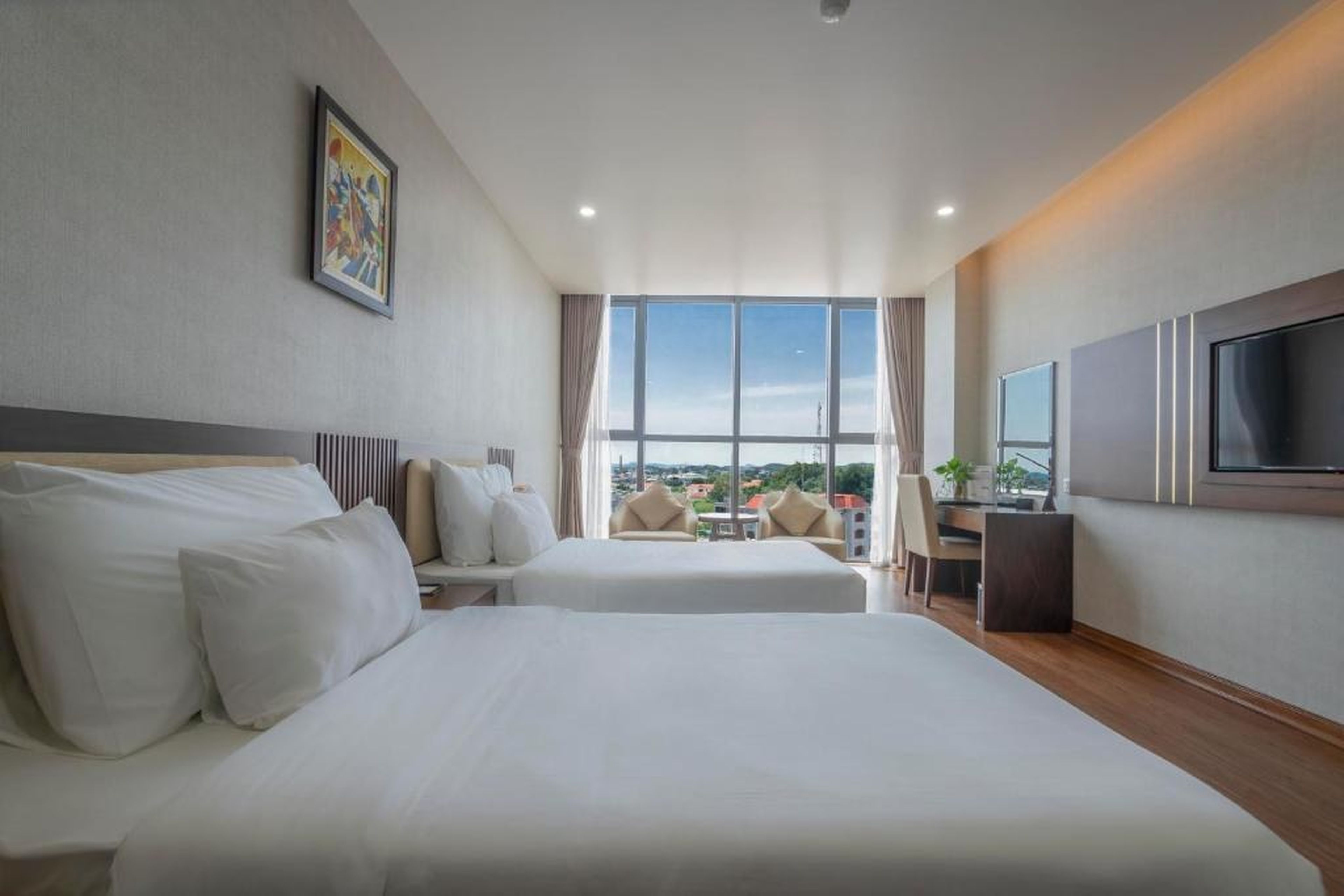 Luxury6 Hotel - Hình 12