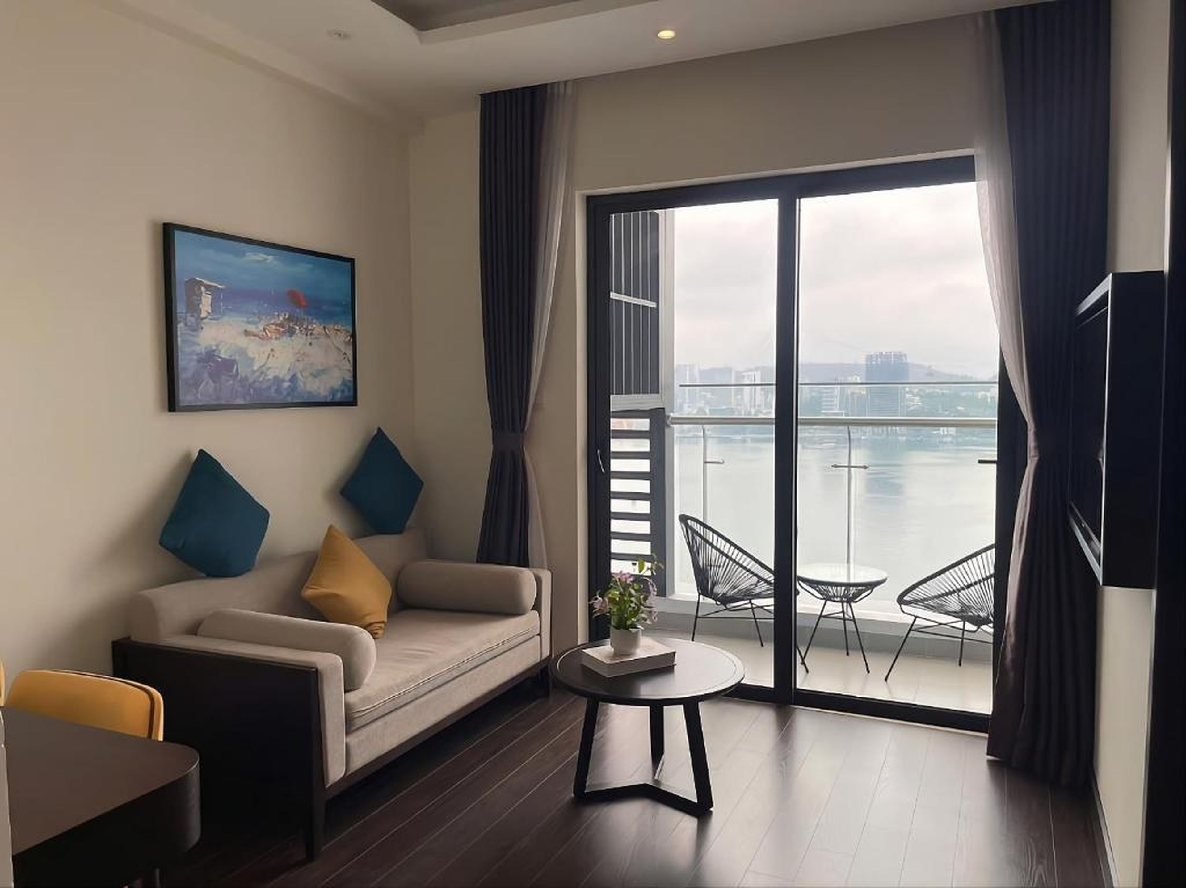 Sapphire Hạ Long Luna Apartment - Hình 4