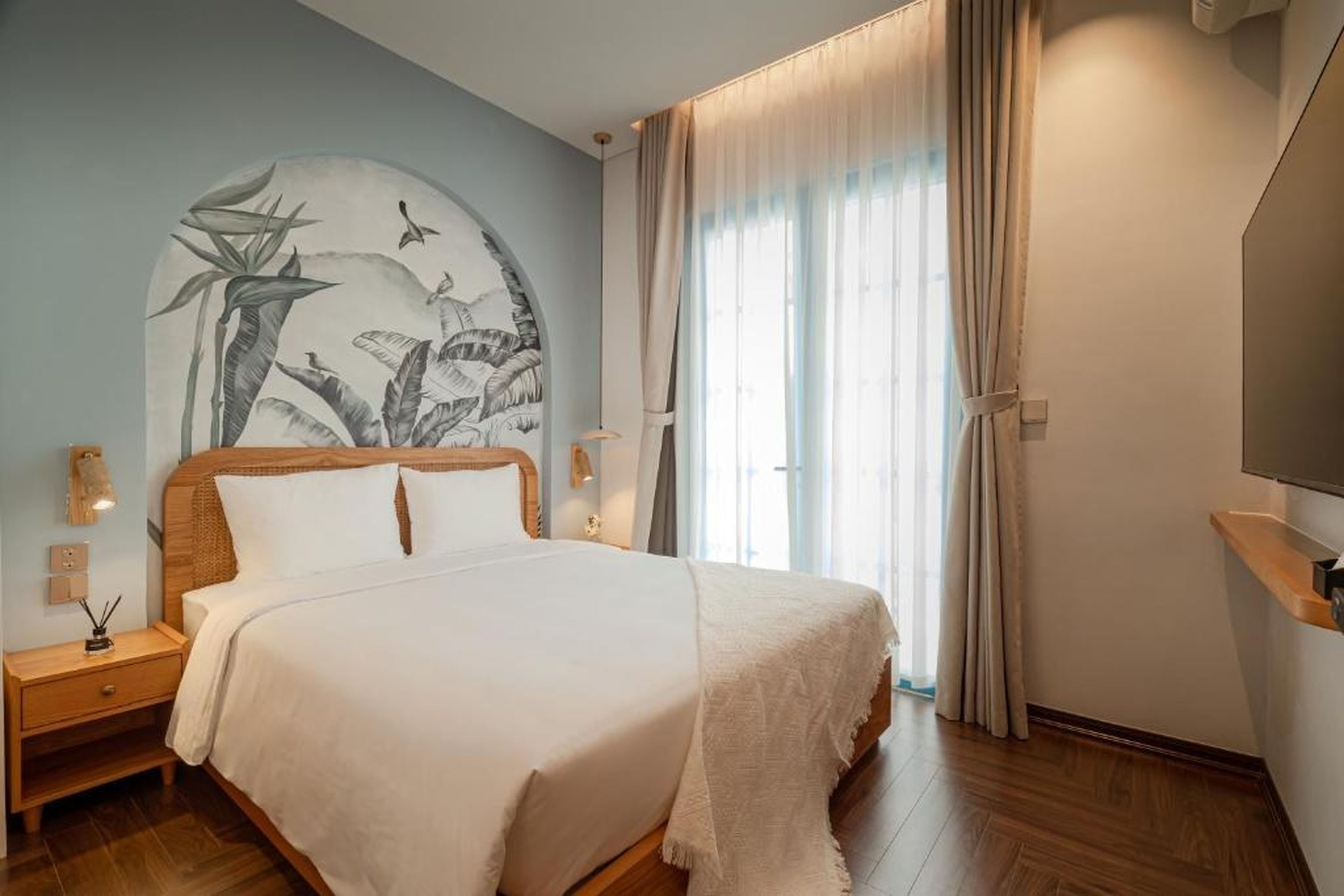 S Villa Ha Long - 5-Bedroom Private Pool Villa Near Beach, Jacuzzi, Sauna & Karaoke - Hình 46