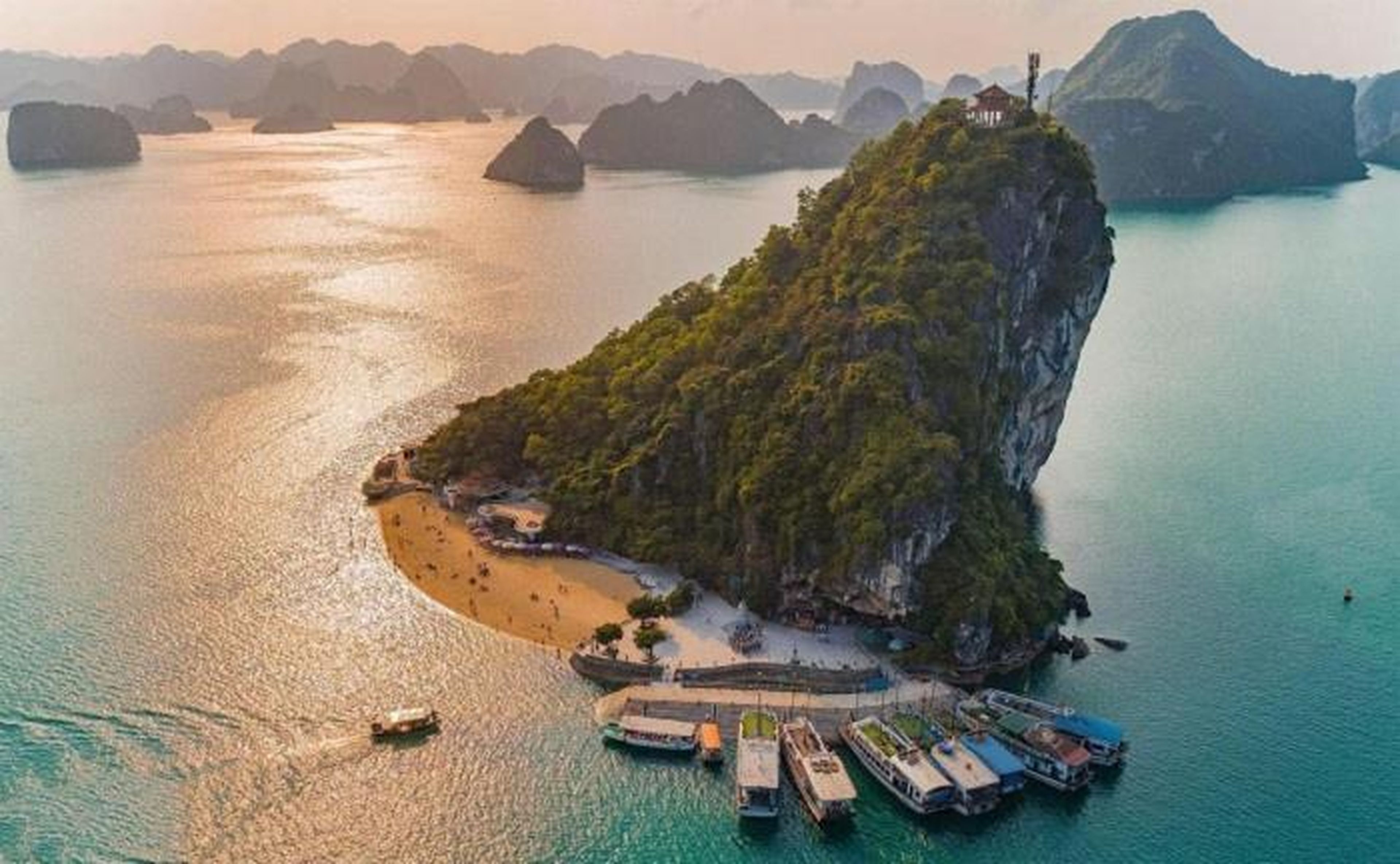 Halong Athena Cruise - Hình 1