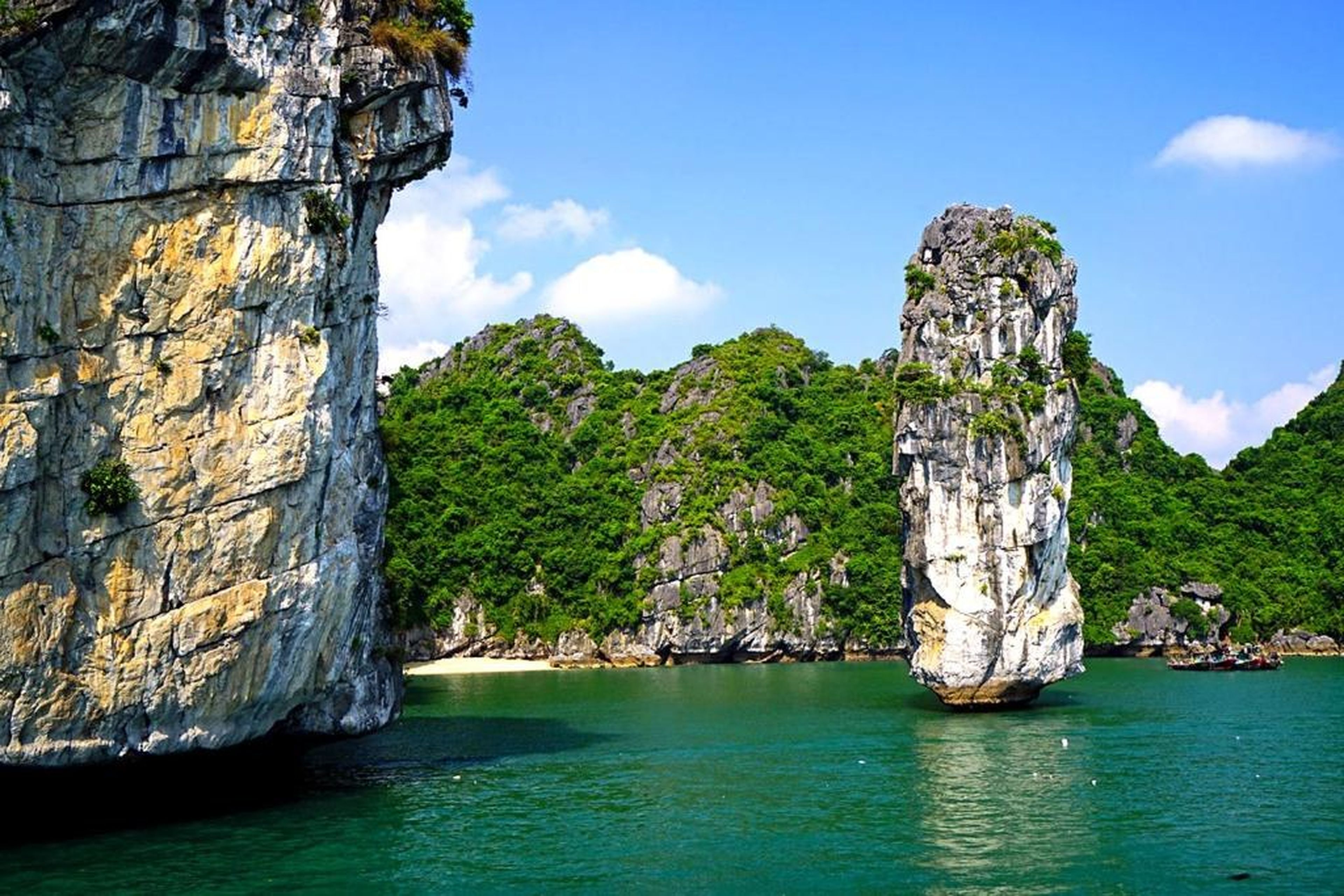 Alex Ha Long Hotel - Hình 8
