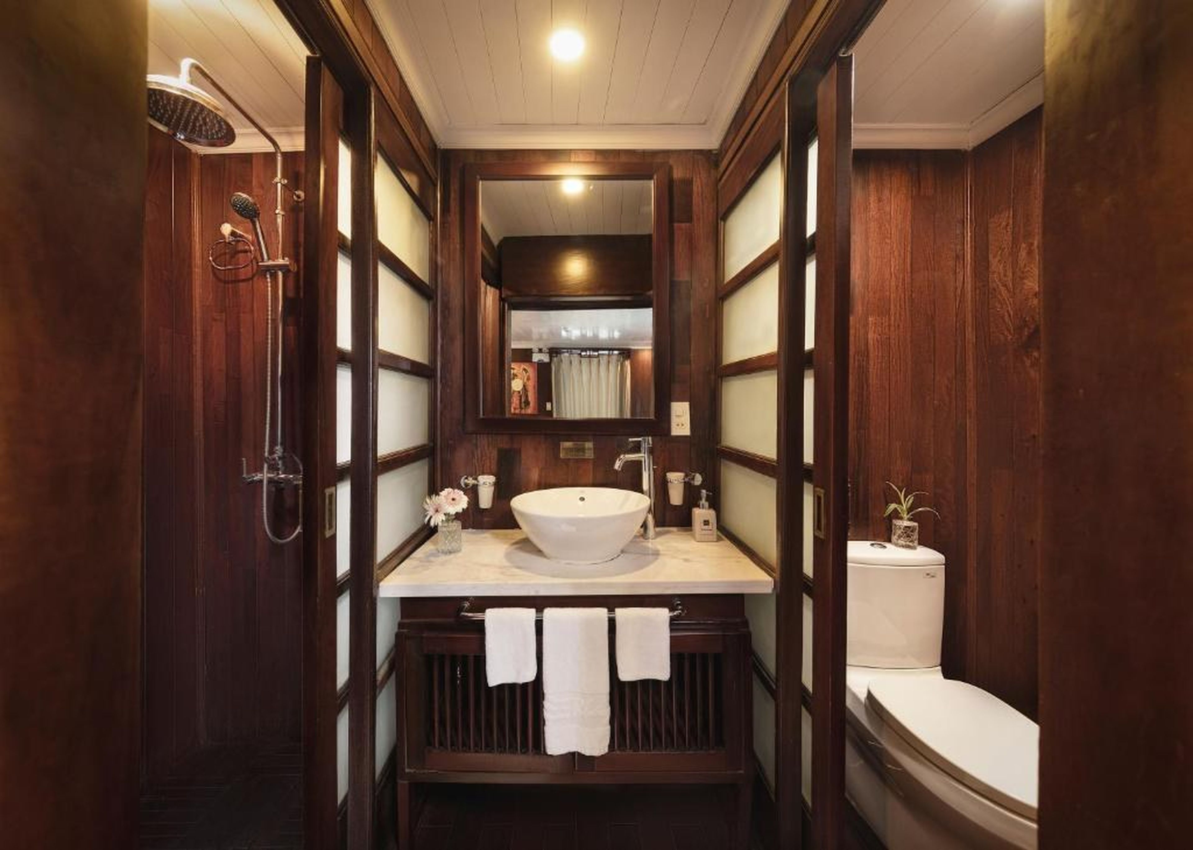 Bhaya Halong Cruises - Hình 8