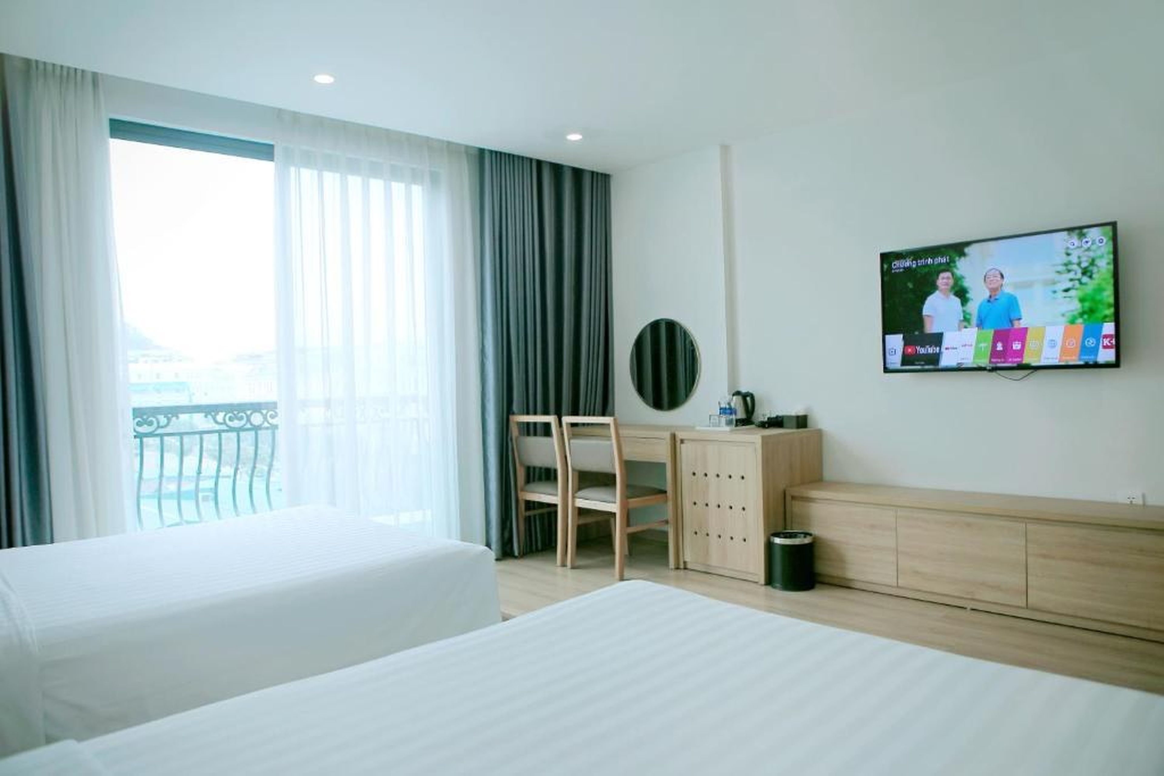 Kim Sentral Hotel - Travel Agency - Hình 18