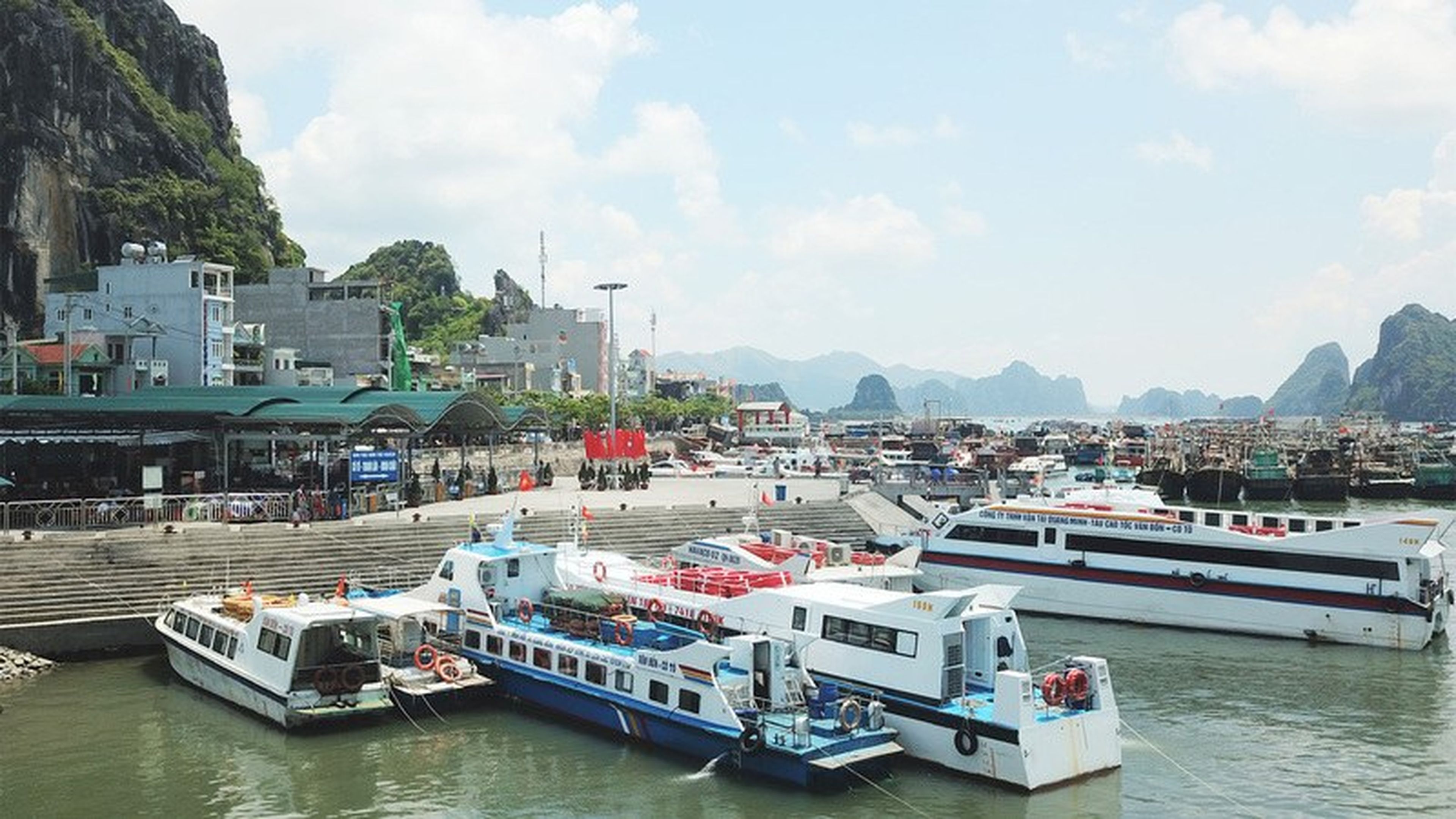 Cảng Cái Rồng, cửa ngõ đường thủy quan trọng của Vân Đồn - Hình 2