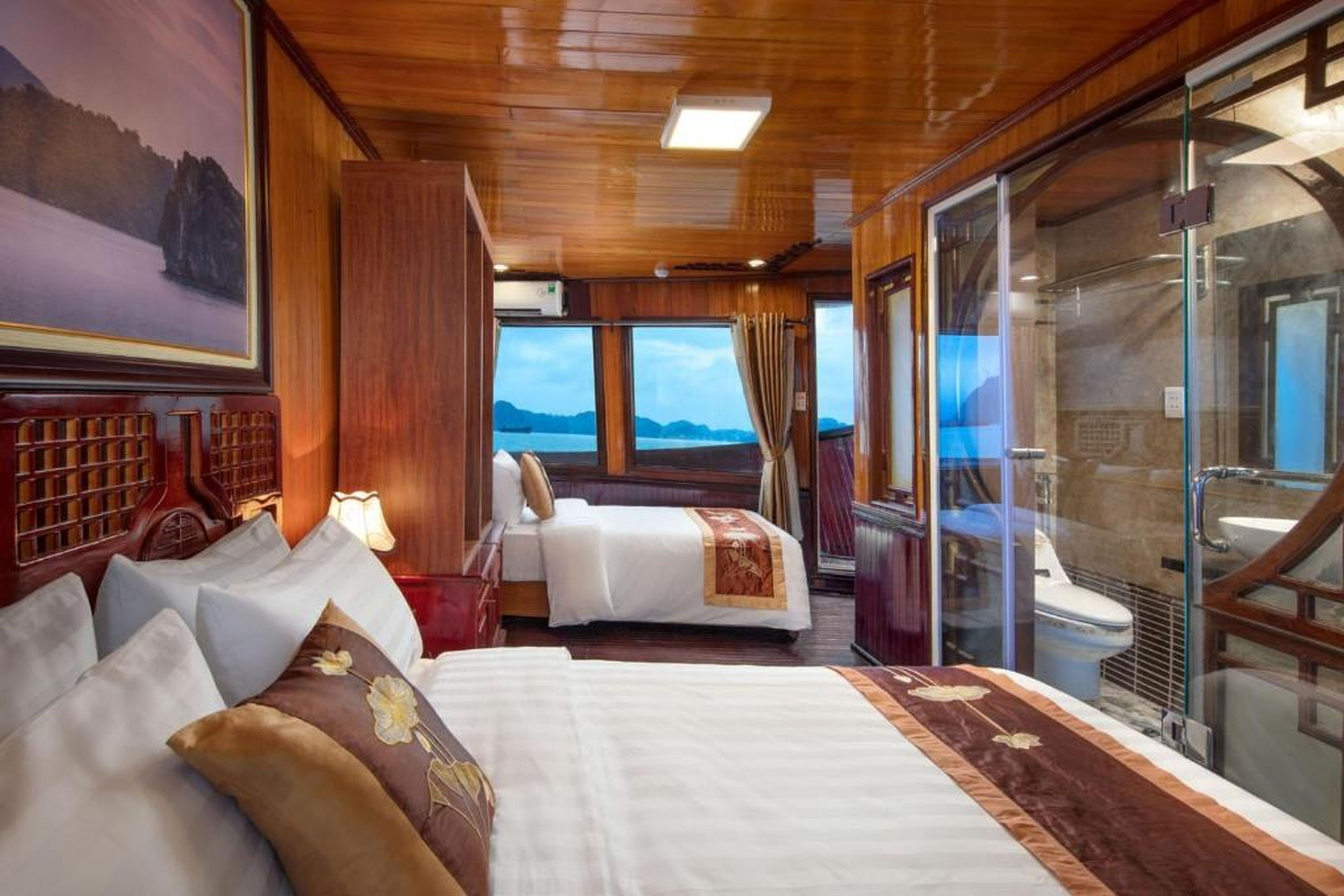 Cozy Bay Classic Cruise - Hình 13