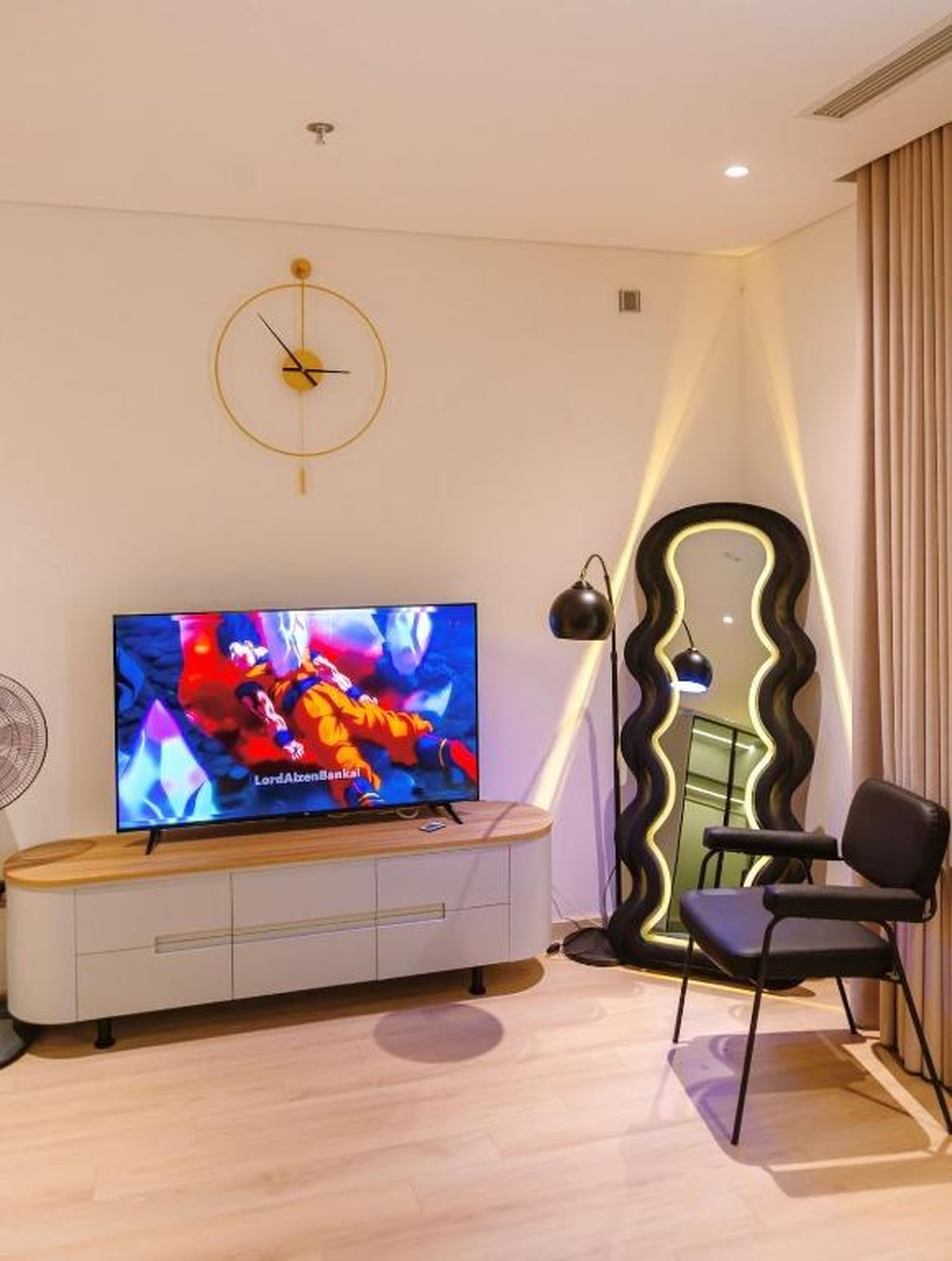Modern Balcony Studio Near Sun World - The Holiday Ha Long - Hình 5