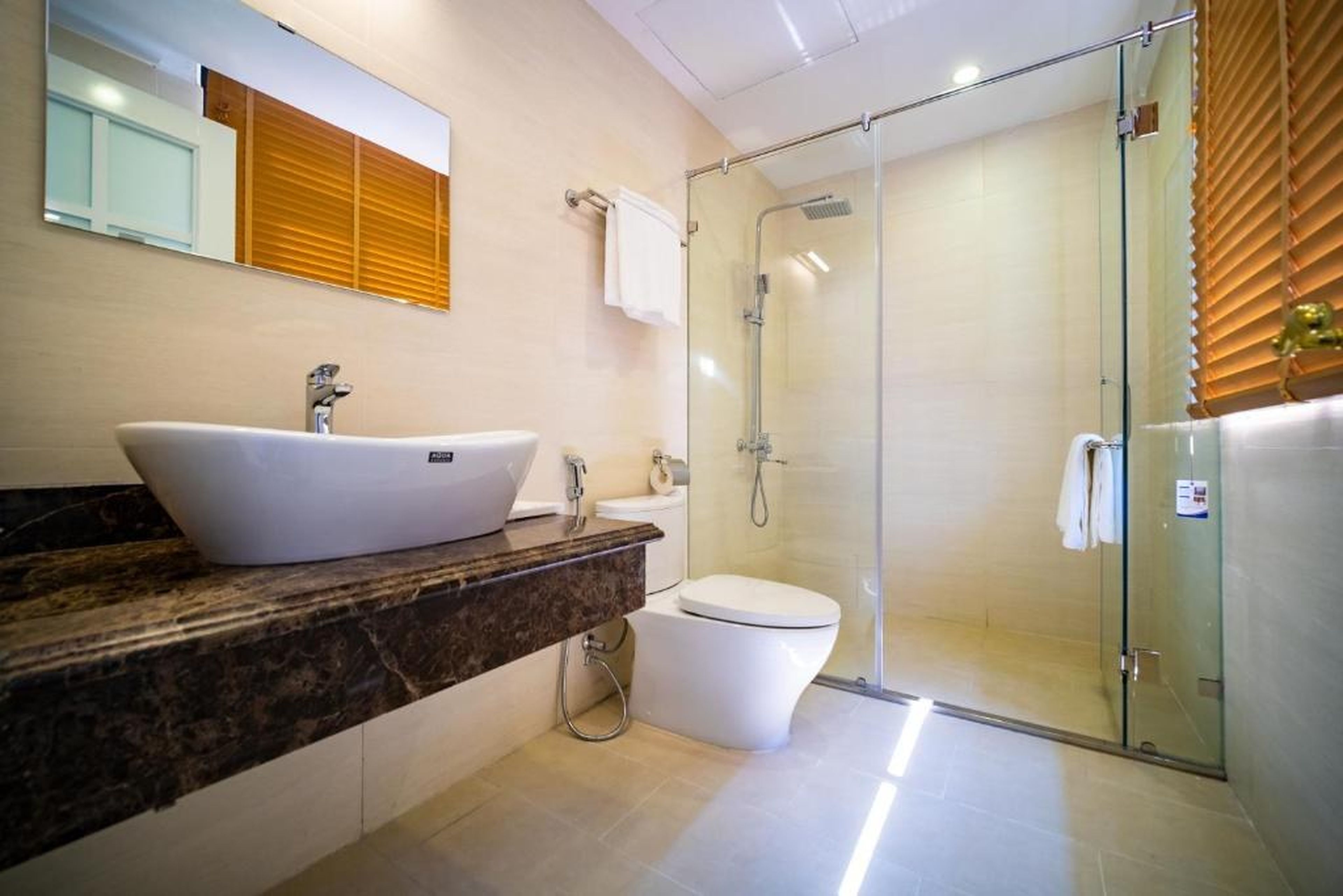 IDC White House Ha Long FLC Golf & Resort - Hình 8