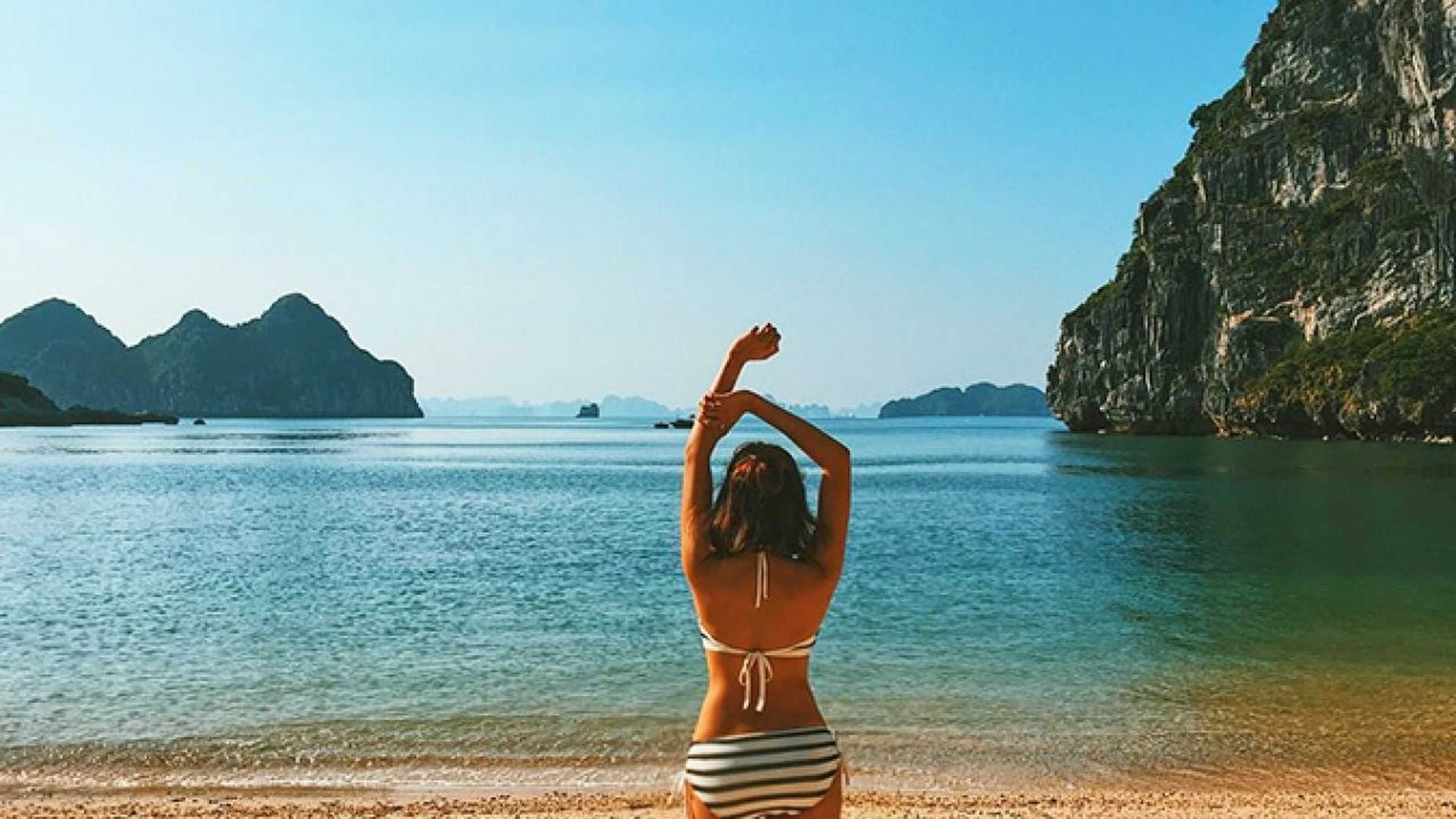 Chinh phục đảo Mắt Rồng - Viên ngọc quý giữa đại dương xanh trên vịnh Hạ Long - Hình 6