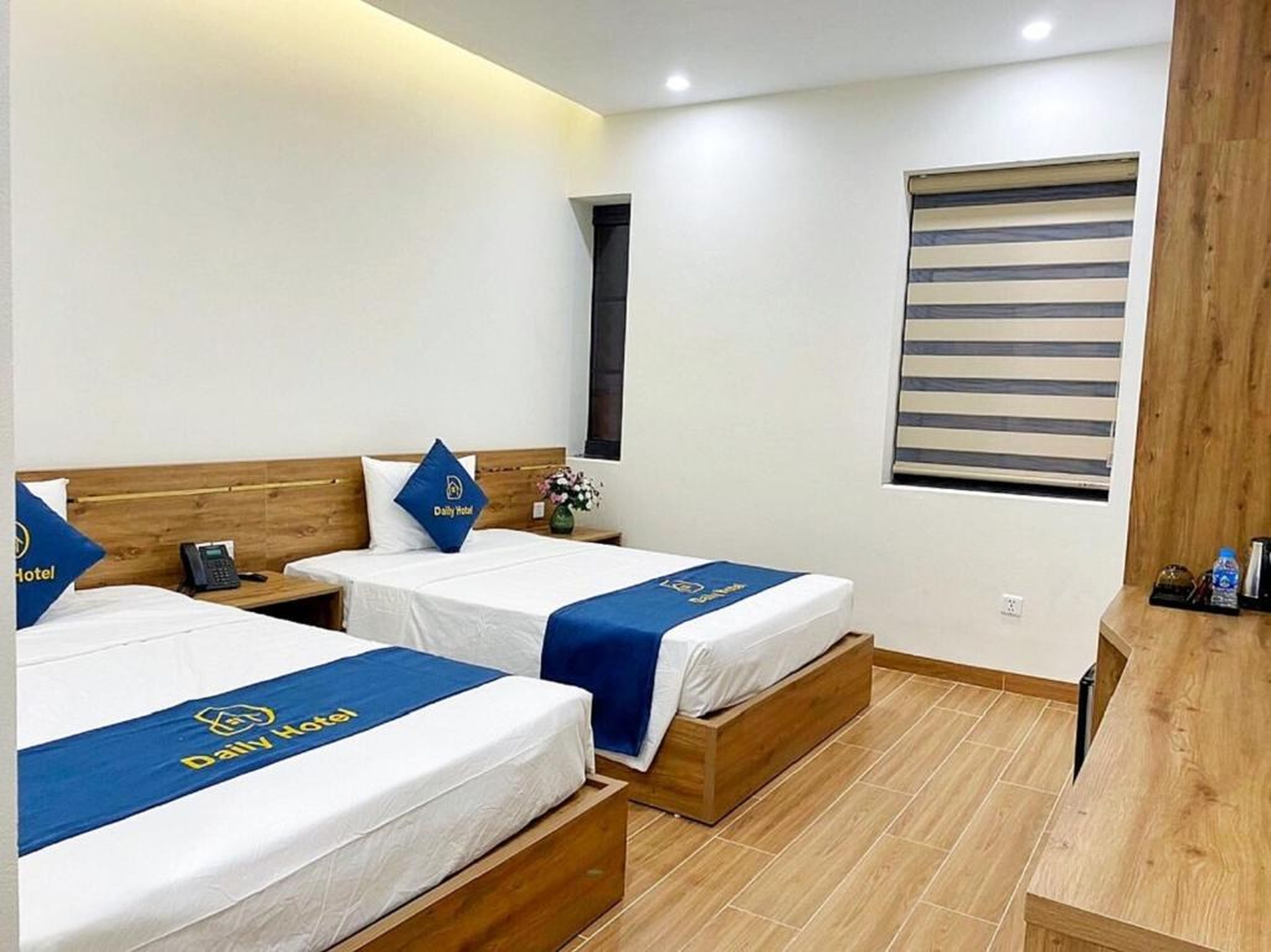 Daily Hotel Halong - Hình 13