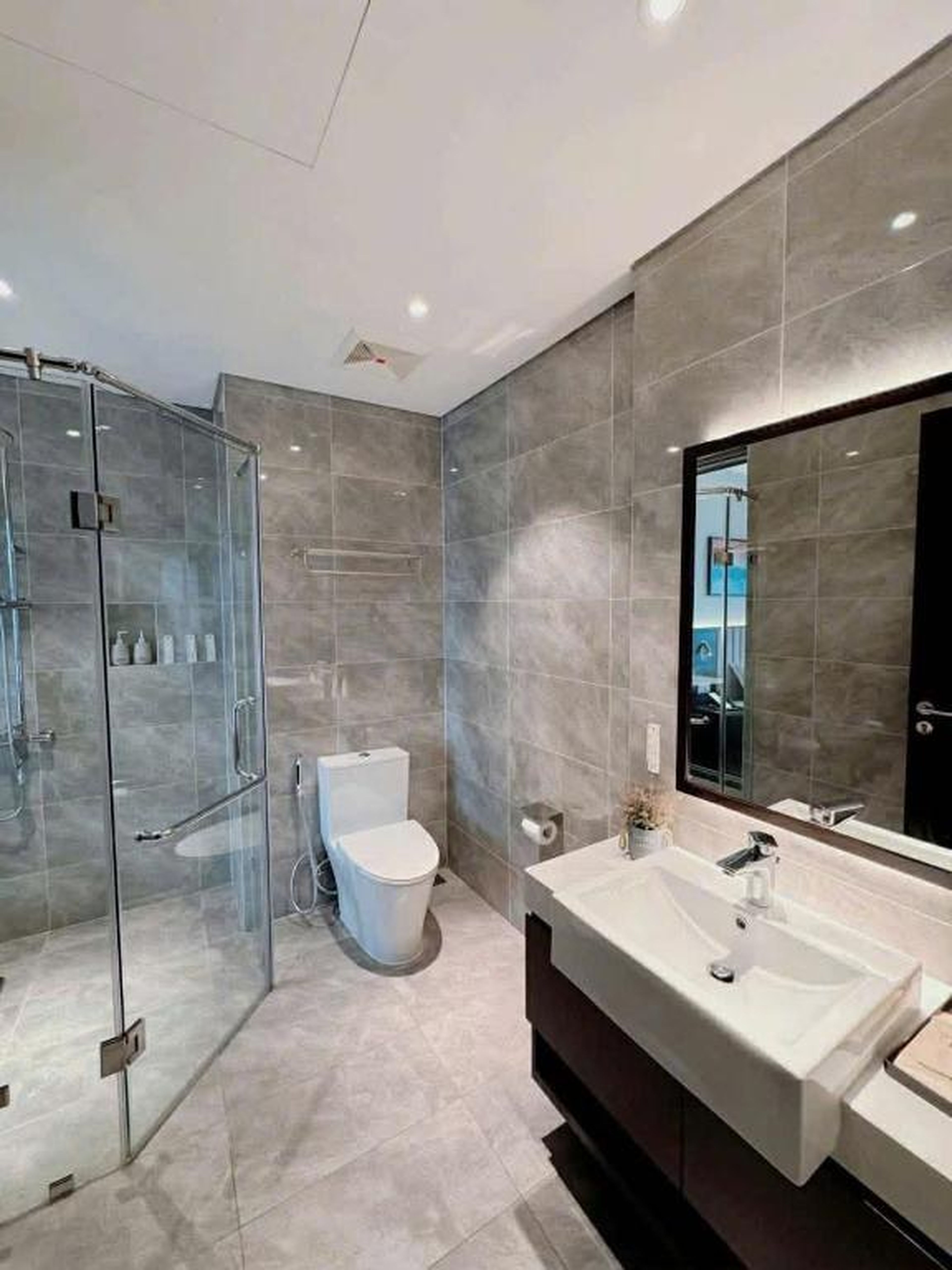Liam Apartment at Sapphire Ha Long - Hình 12