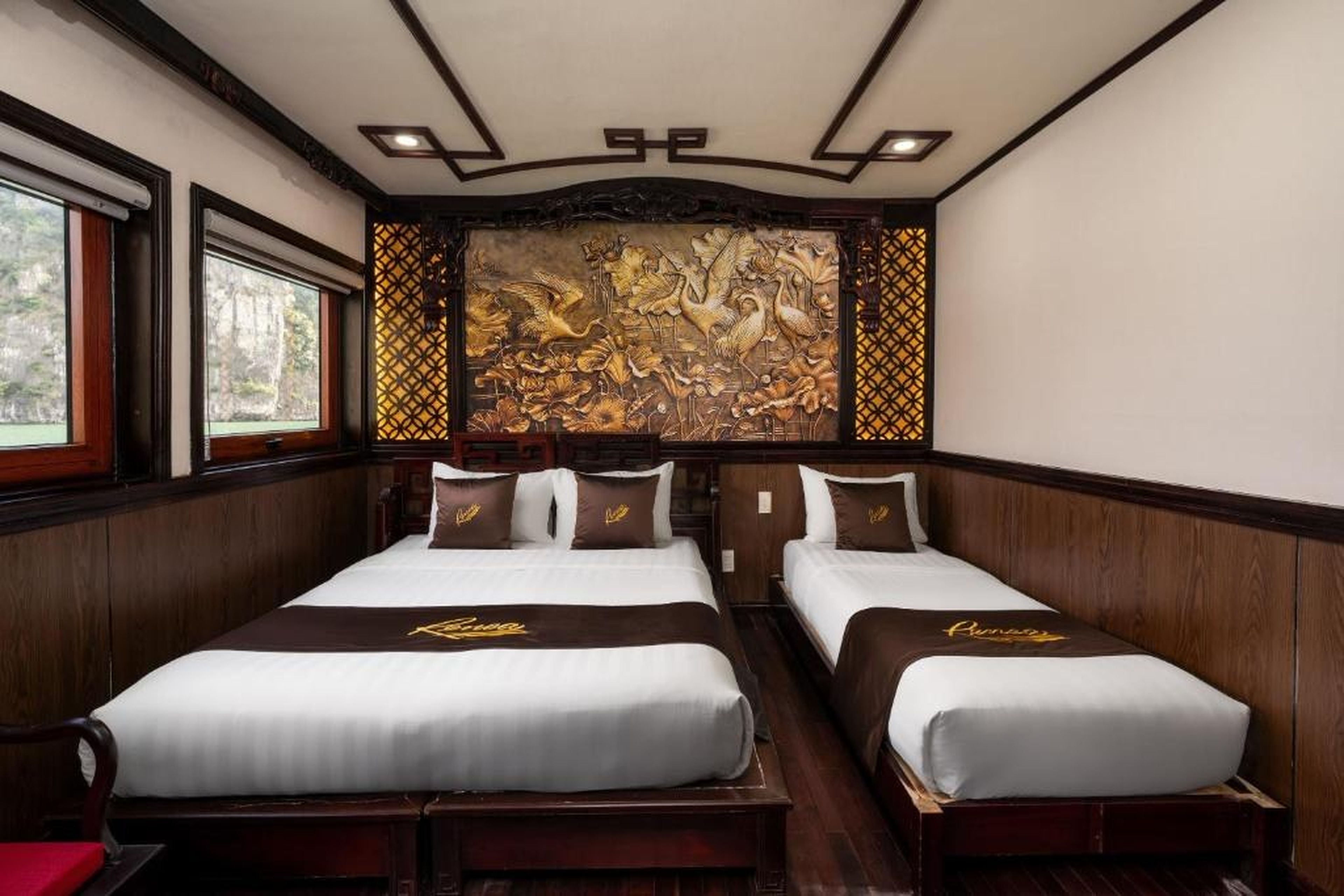 Renea Cruises Halong - Hình 44