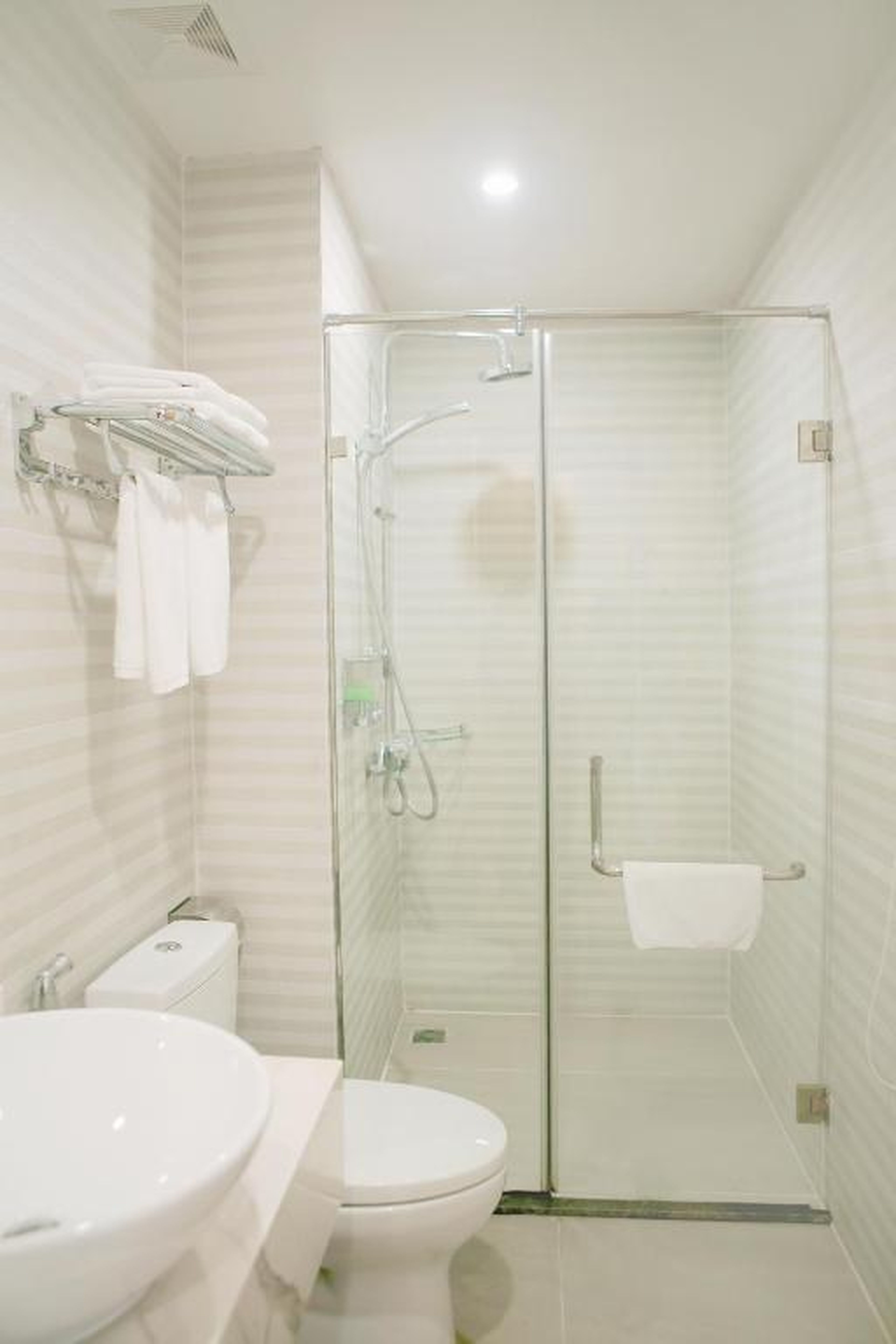 Kim Sentral Hotel - Travel Agency - Hình 36
