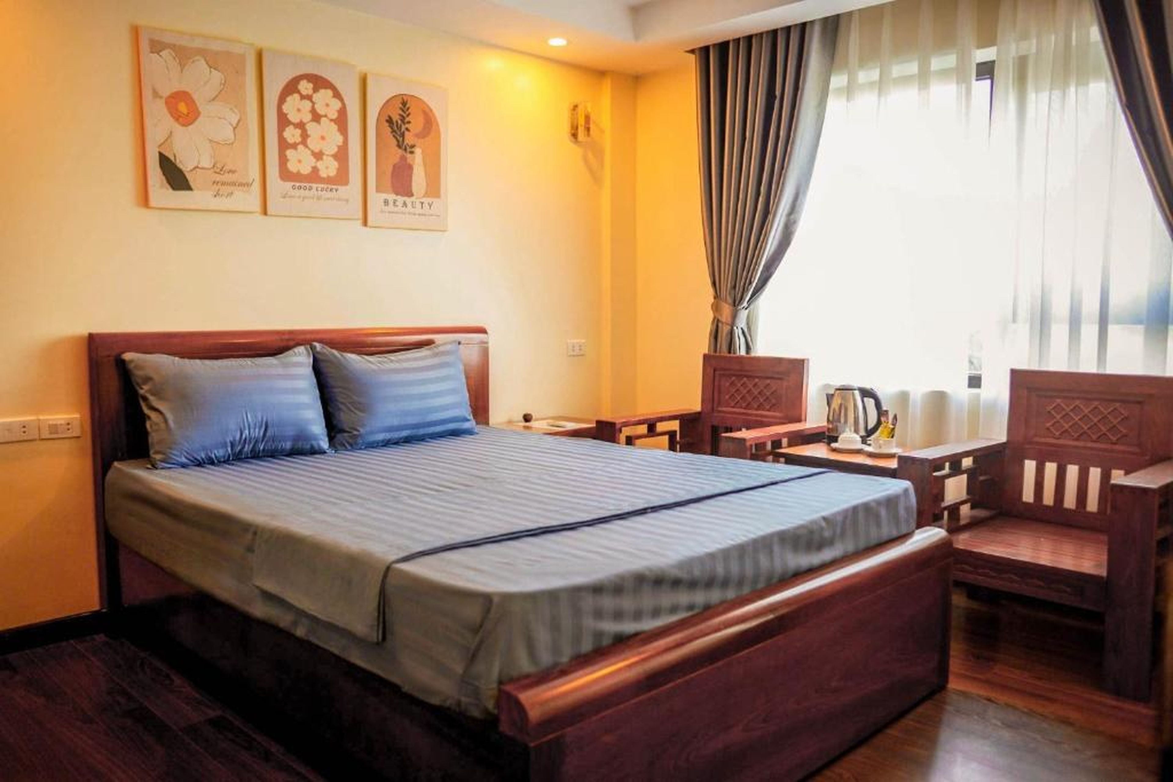 Y - Hotel - Hình 30