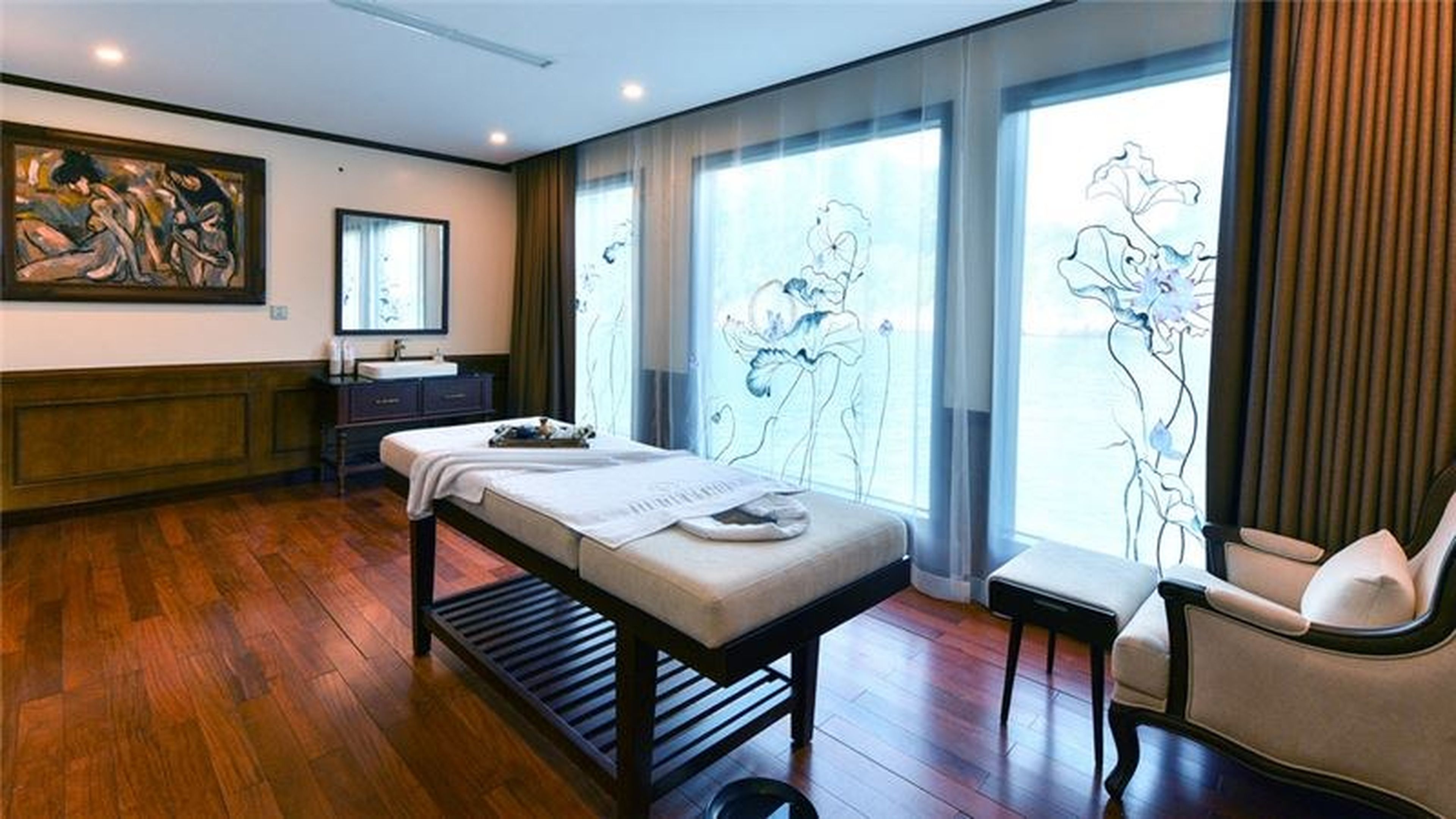 Ha Long Travel – Top 6 Luxury Cruises with Attractive Deals - Hình 24