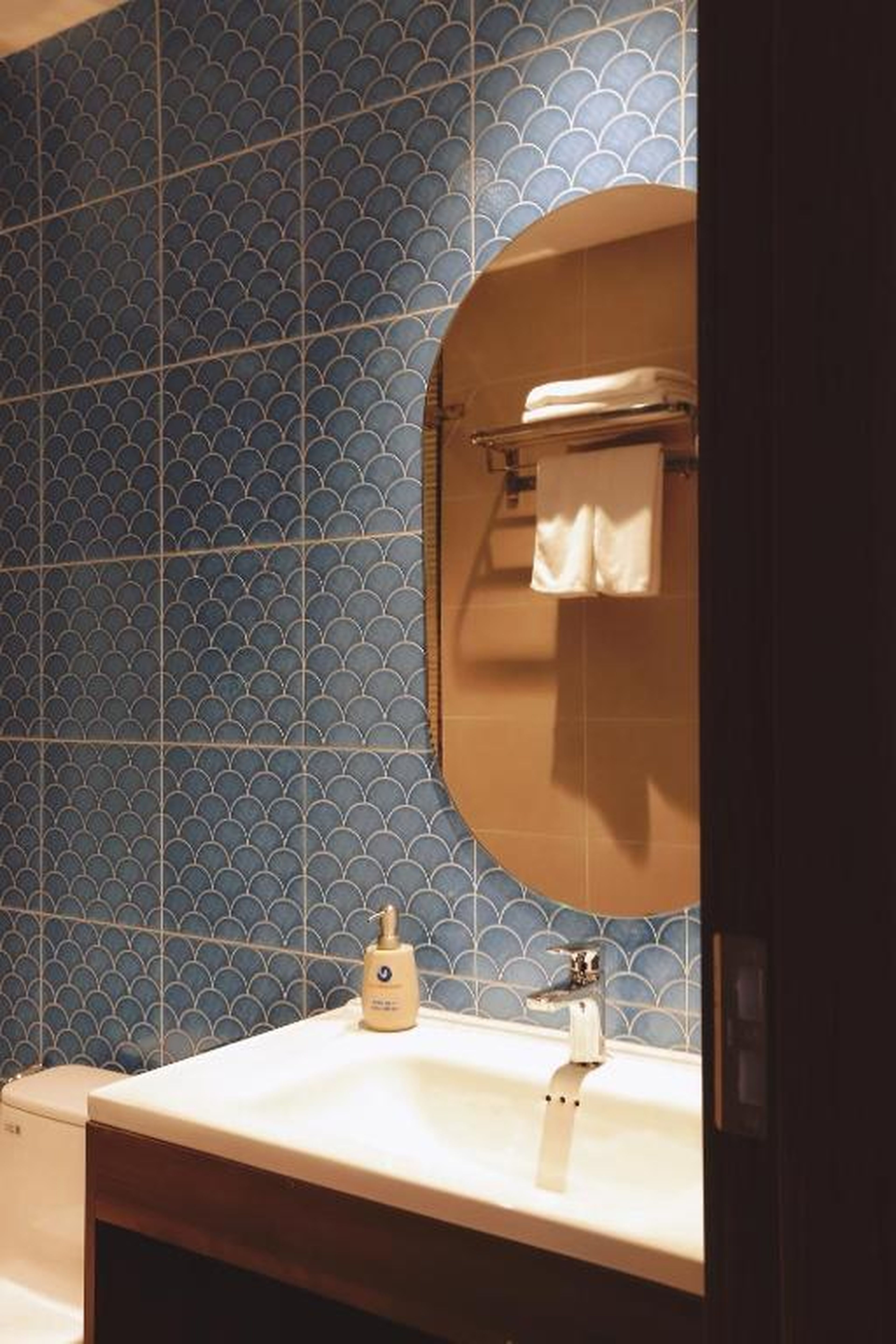 Sonasea Van Don Letavia Hotel - Hình 1