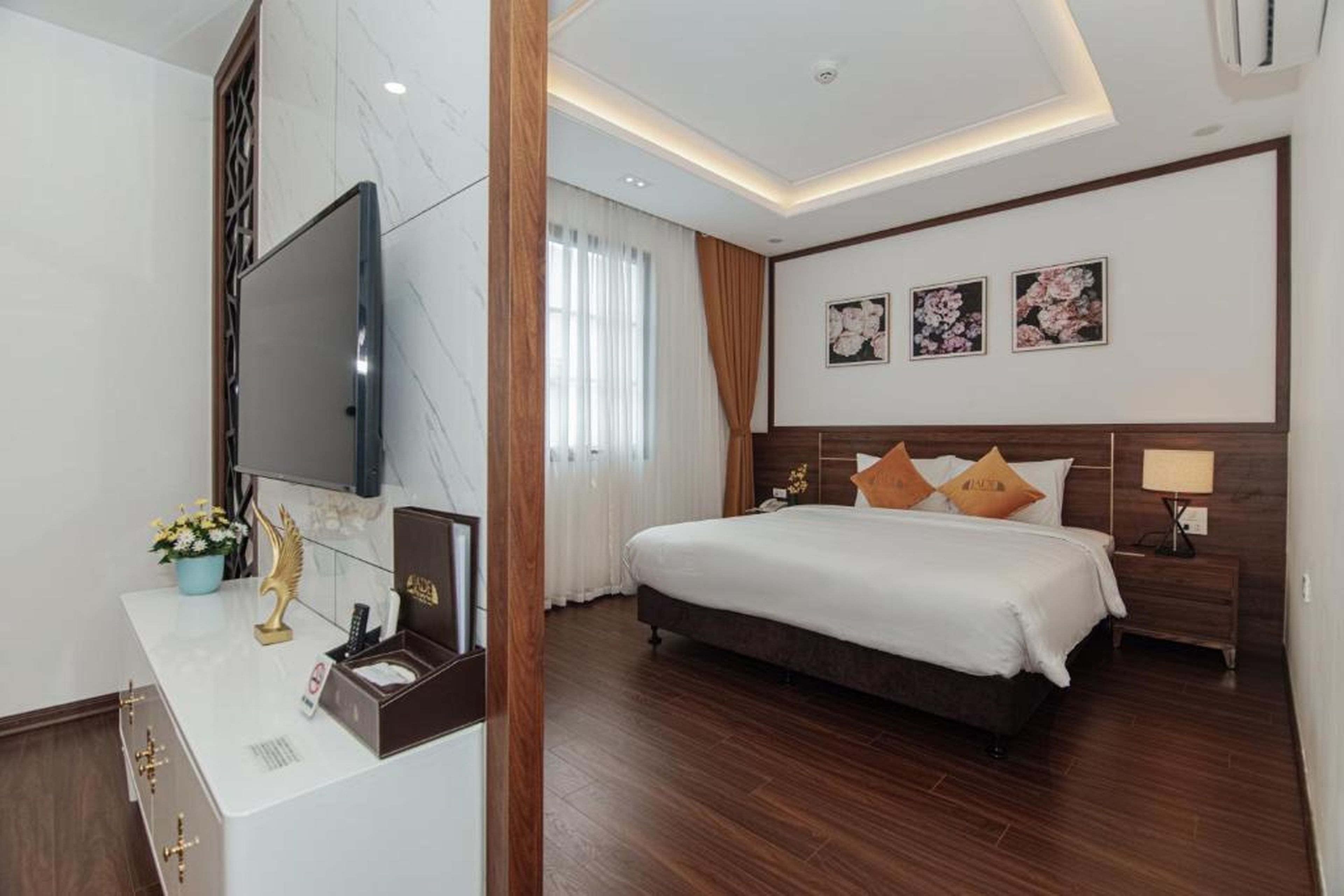 Jade Ha Long Hotel - Hình 15