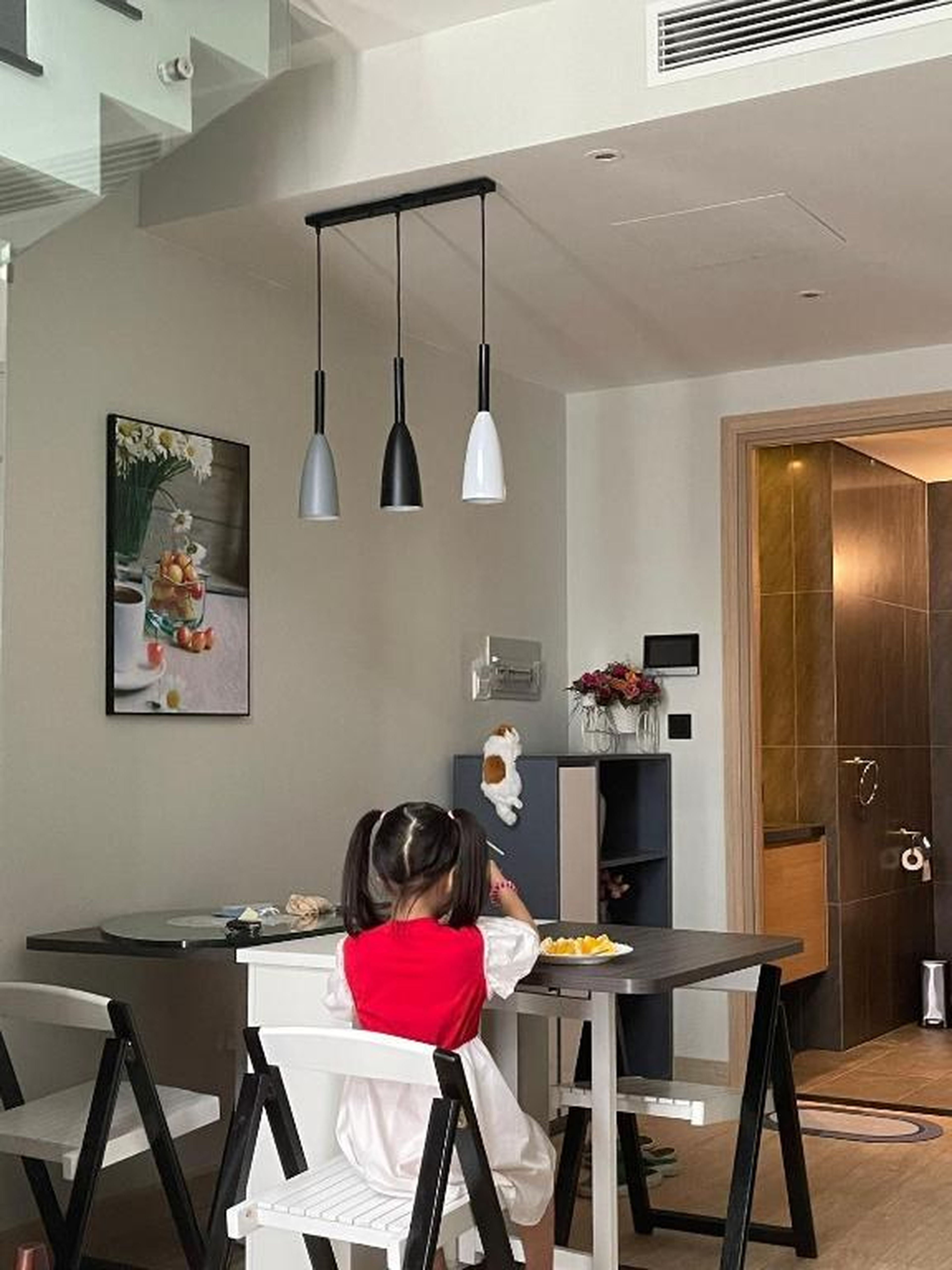 The Sea View Sandy- Duplex Homestay- Citadines Marina Ha Long - Hình 10