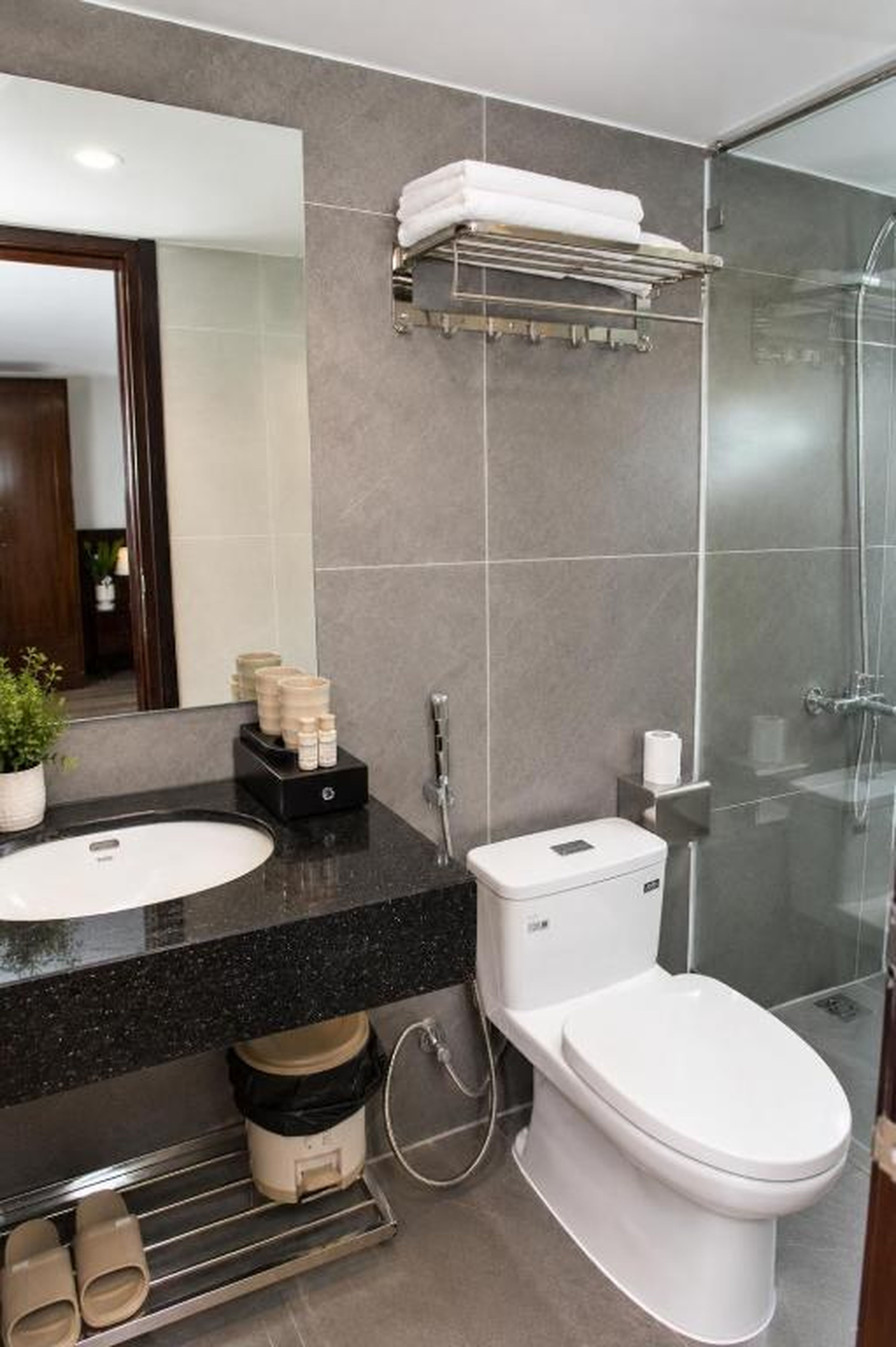 Khách Sạn Cát House - Hình 21