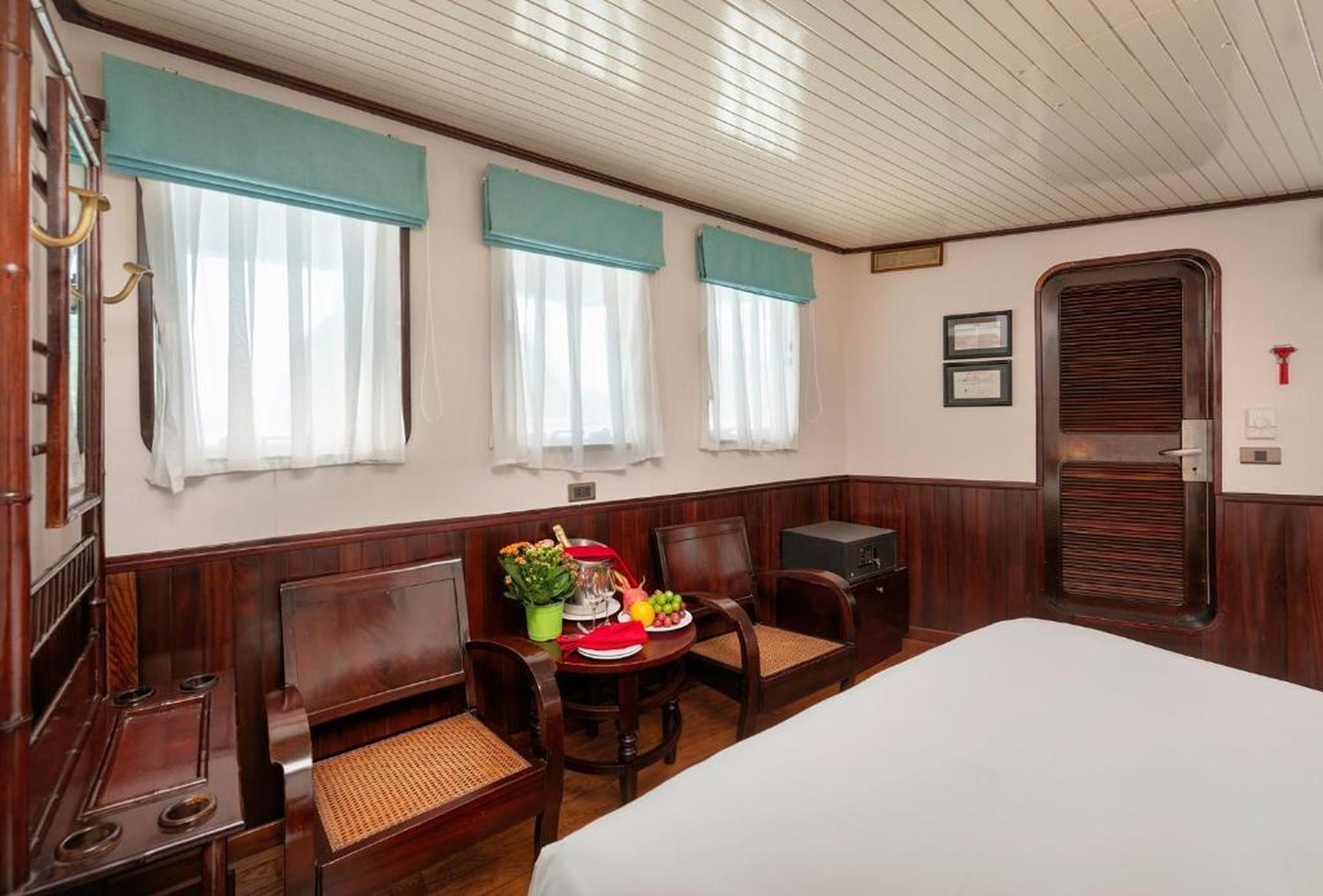 Emeraude Classic Cruises - Hình 34