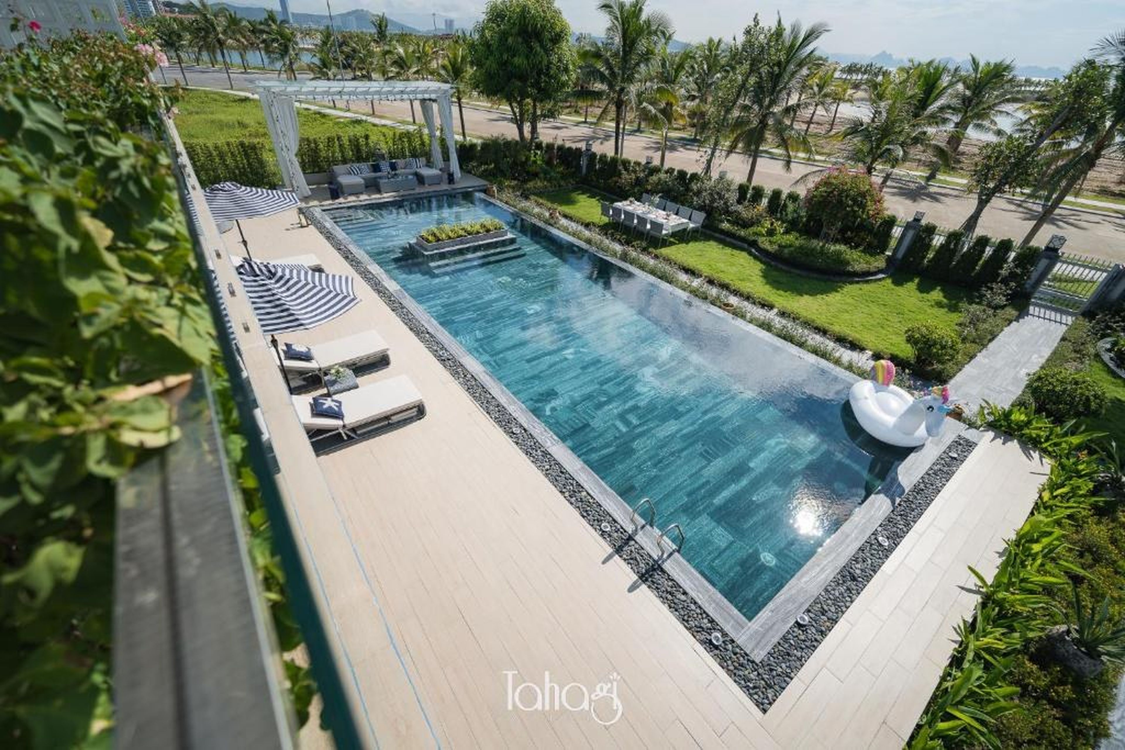 Tahagi Villa Tuan Chau Ha Long by HOFs - Hình 3