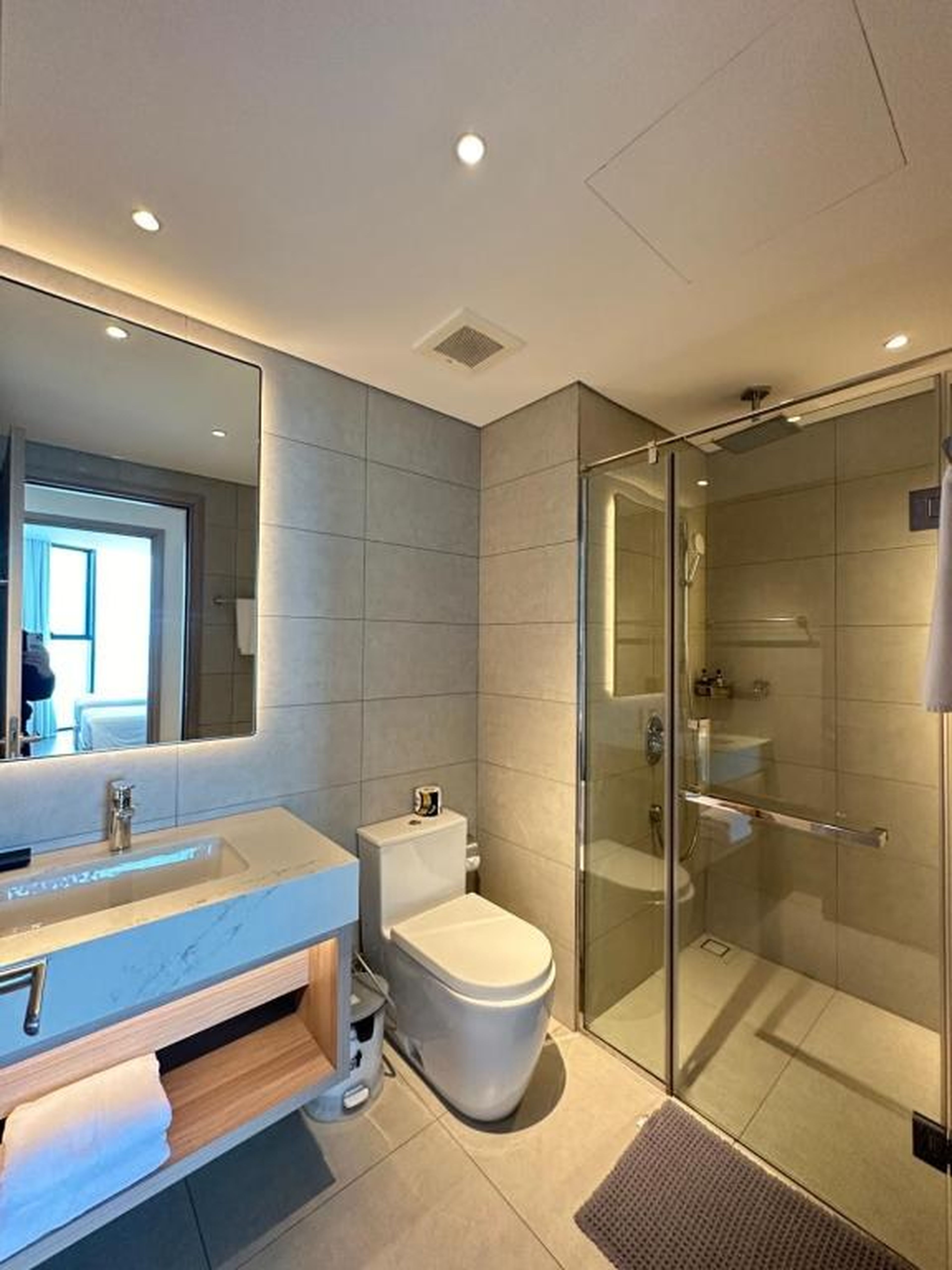 Lumi Apartment Alacate Hạ Long - Hình 36