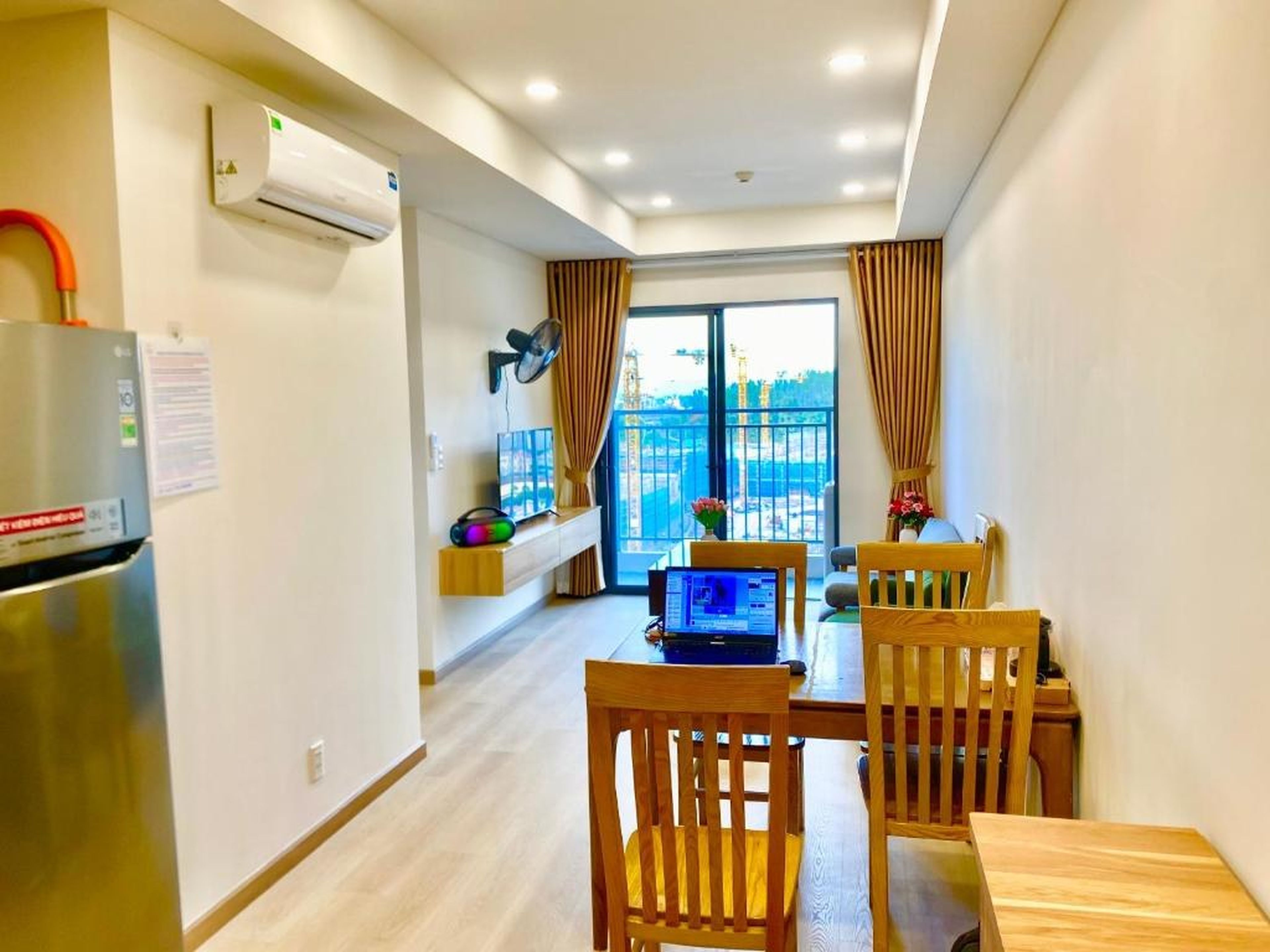 Homestay Dragon Castle Bãi Cháy Hạ Long Quảng Ninh - Hình 3