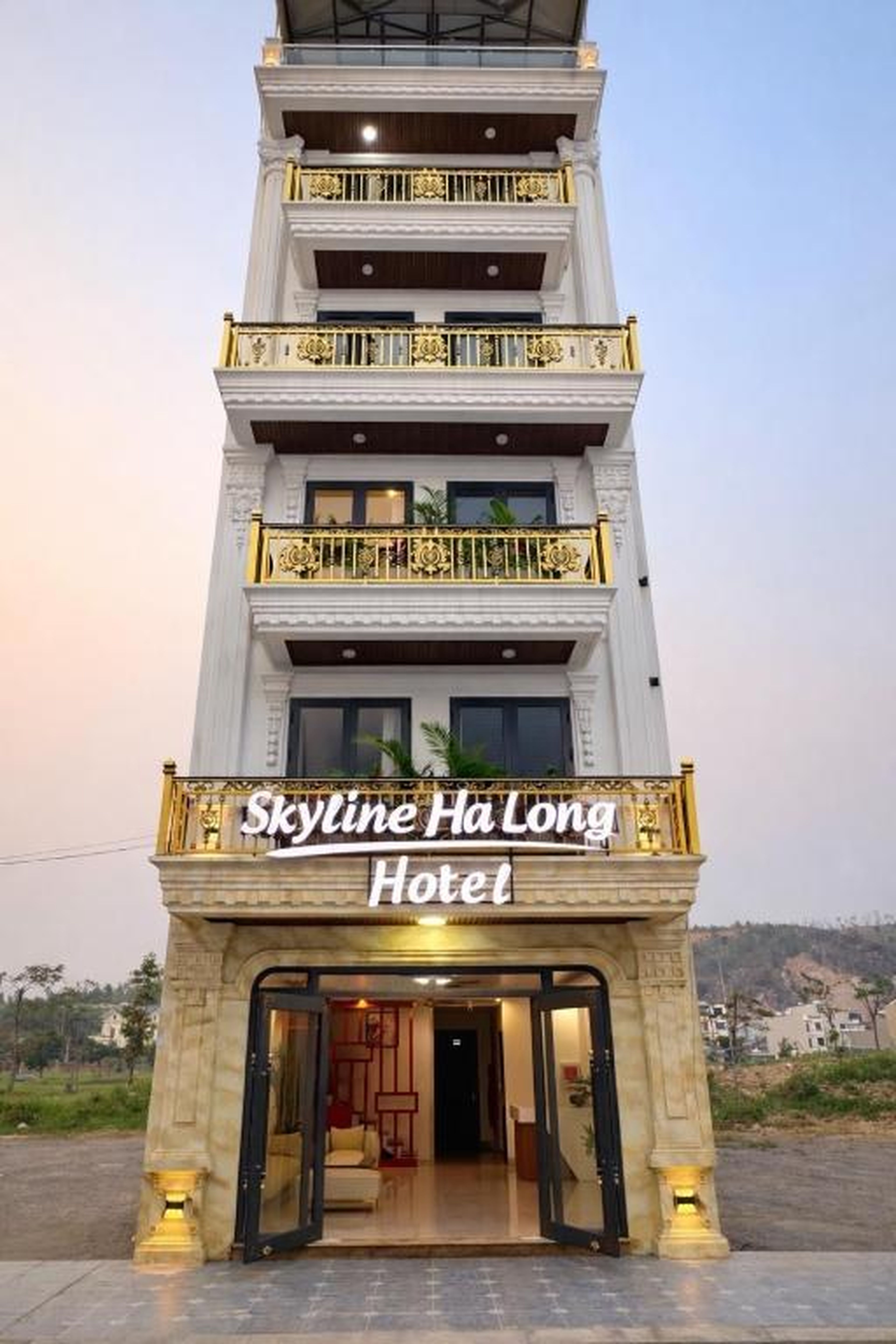 Skyline Halong Hotel - Hình 14