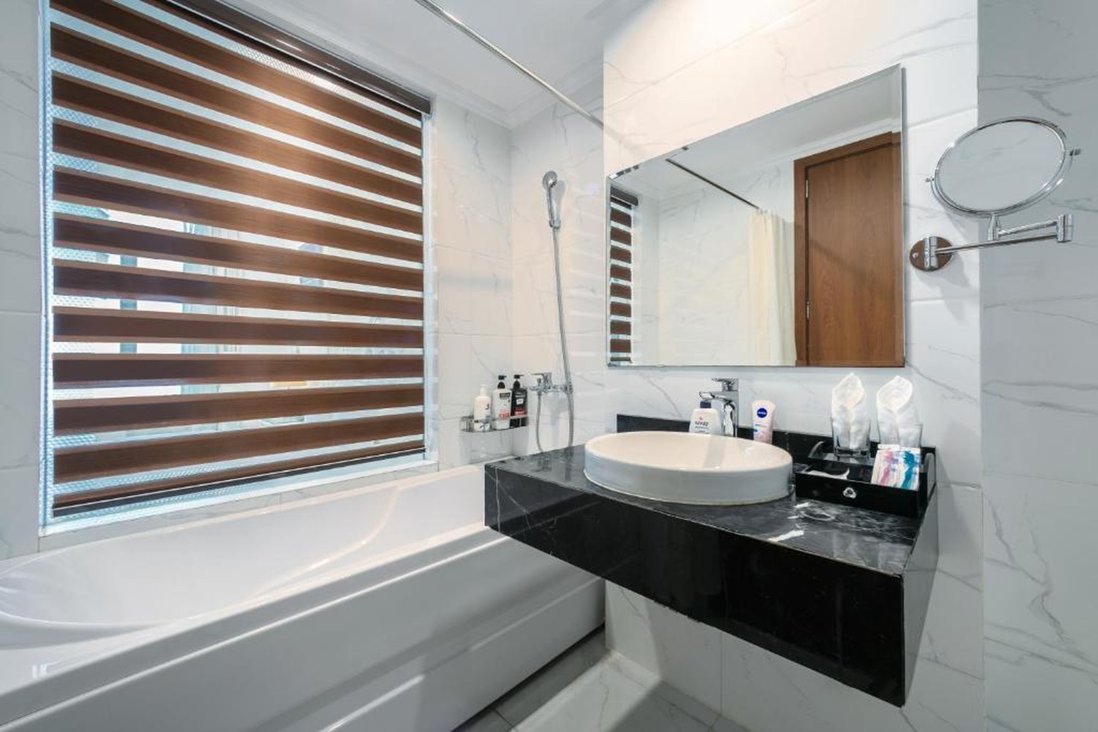 A25 Premium Hotel - Bãi Cháy Hạ Long - Hình 30