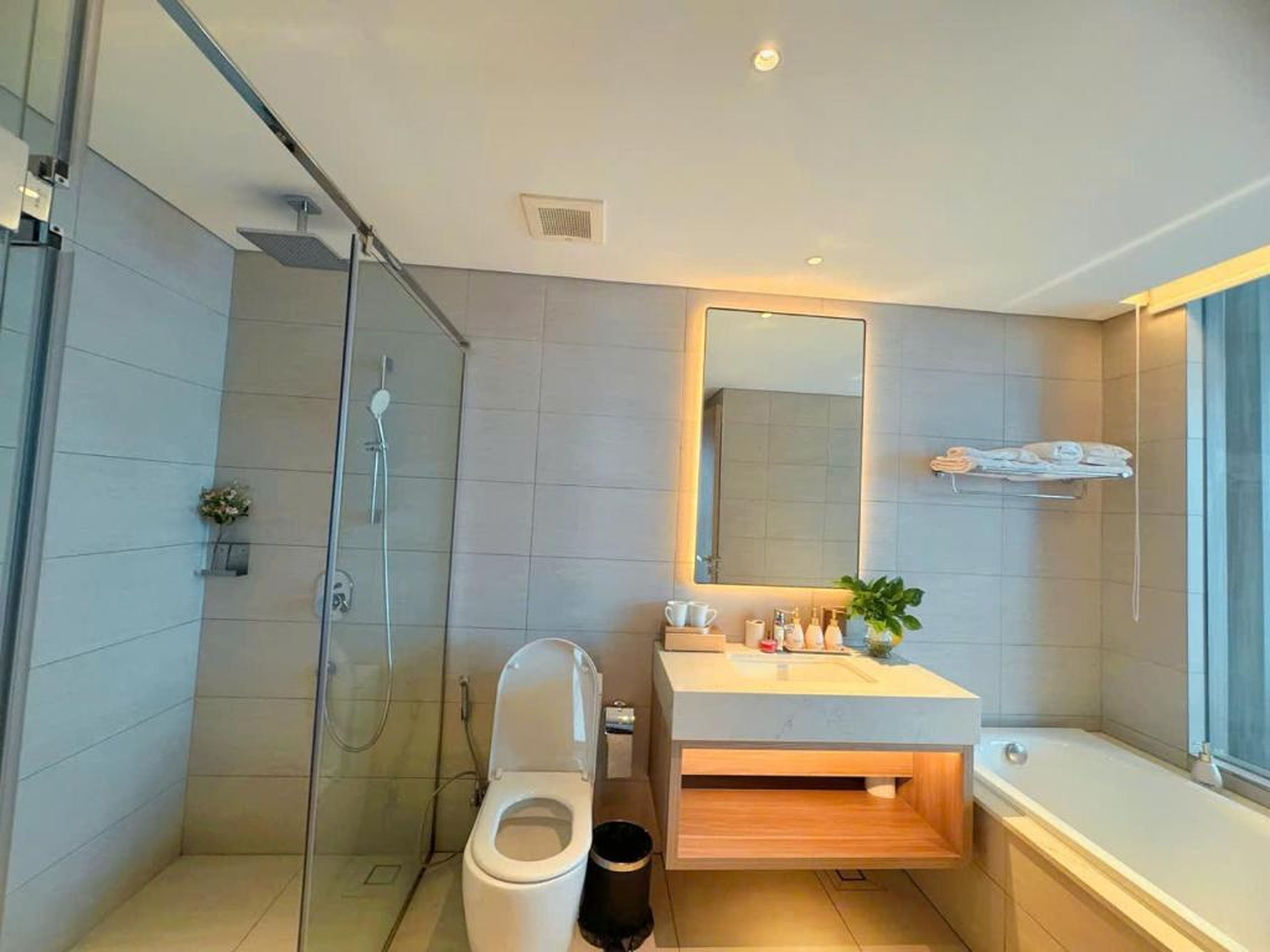 Alacarte Ha Long bay view biển và nhạc nước - Hình 2