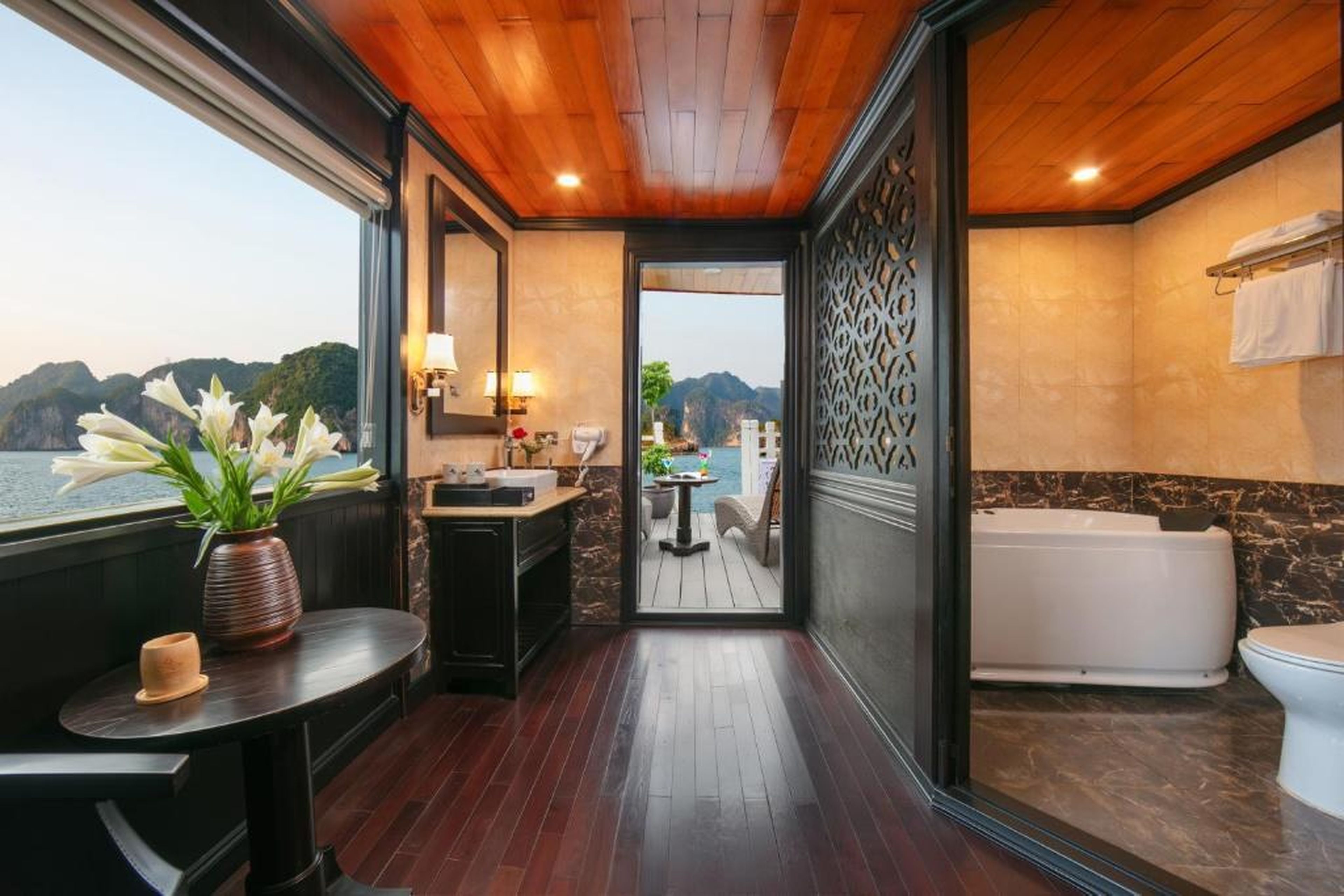 Arcady Boutique Cruise - Hình 6