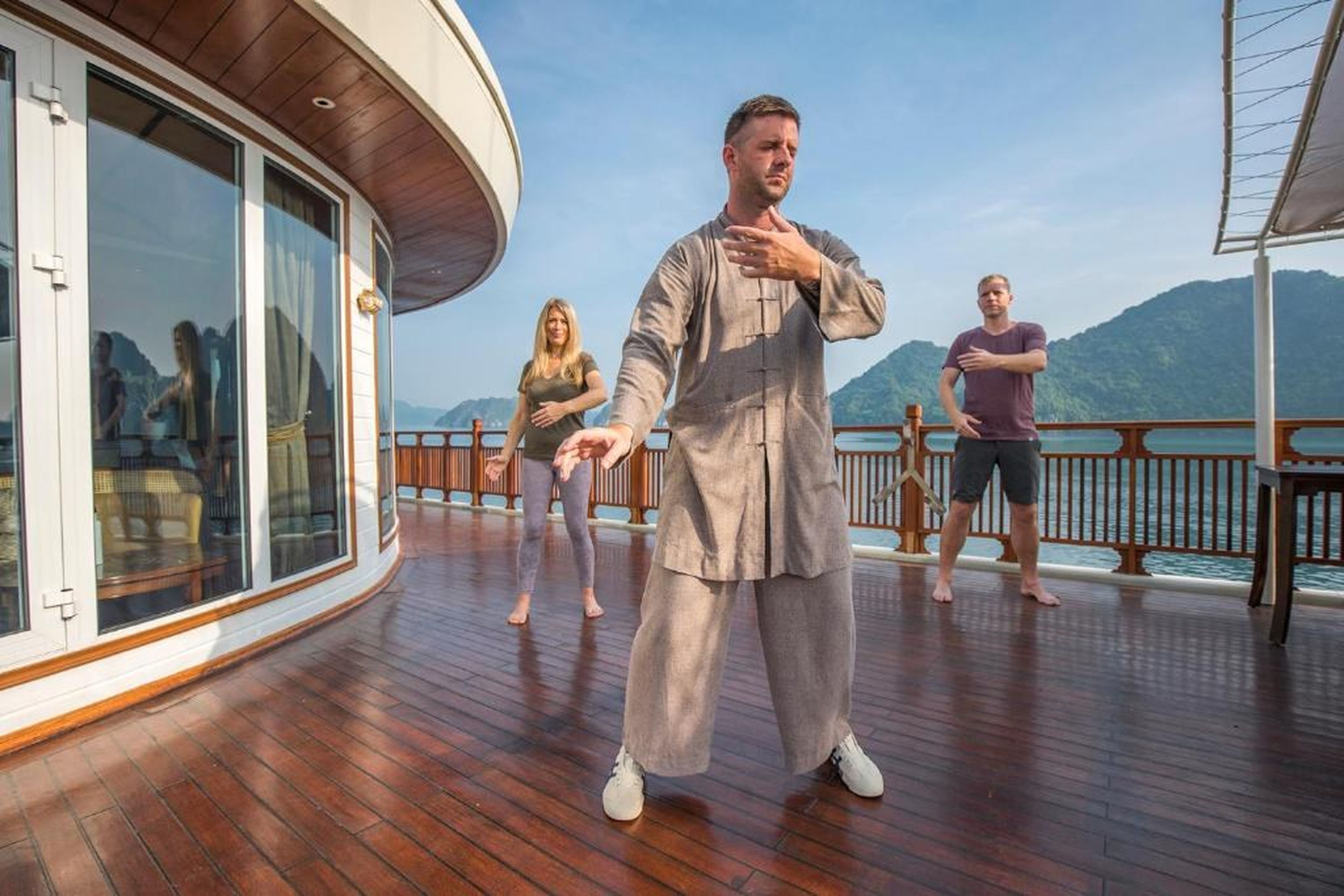 Heritage Line Ylang Cruise - Halong Bay & Lan Ha Bay - Hình 29