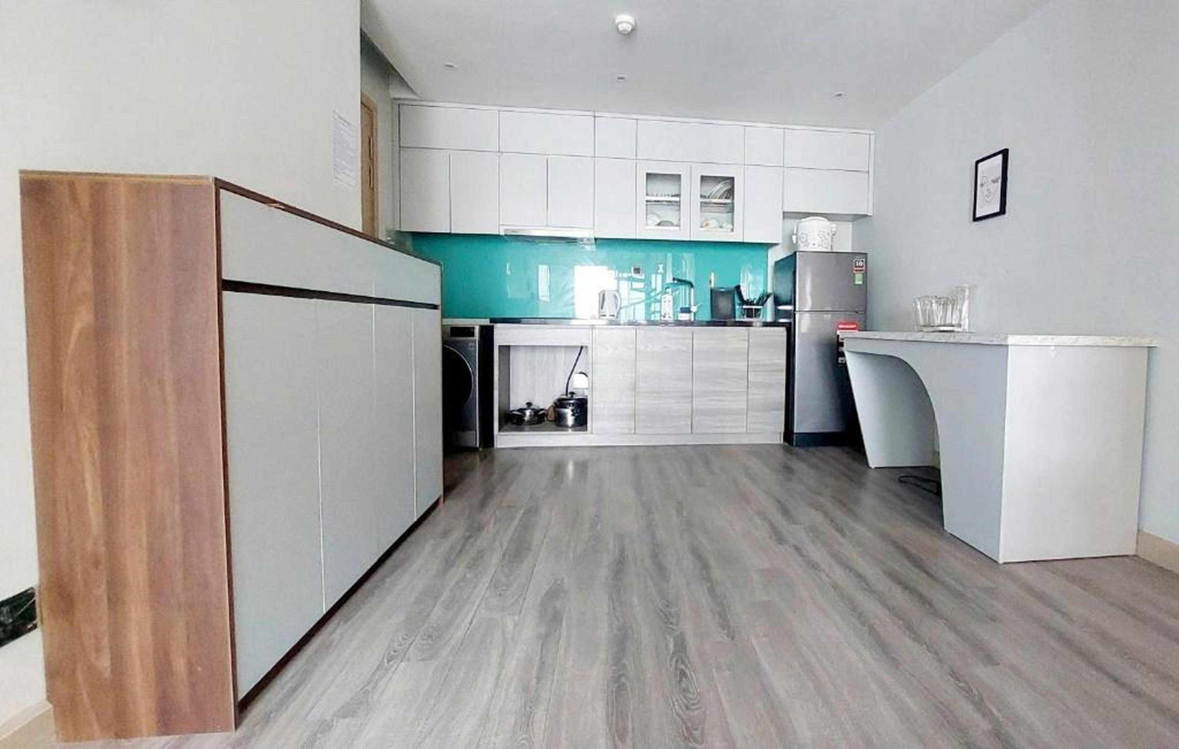 Sweet Home - Homestay apartment system at Citadines Marina Ha Long building - Hình 21