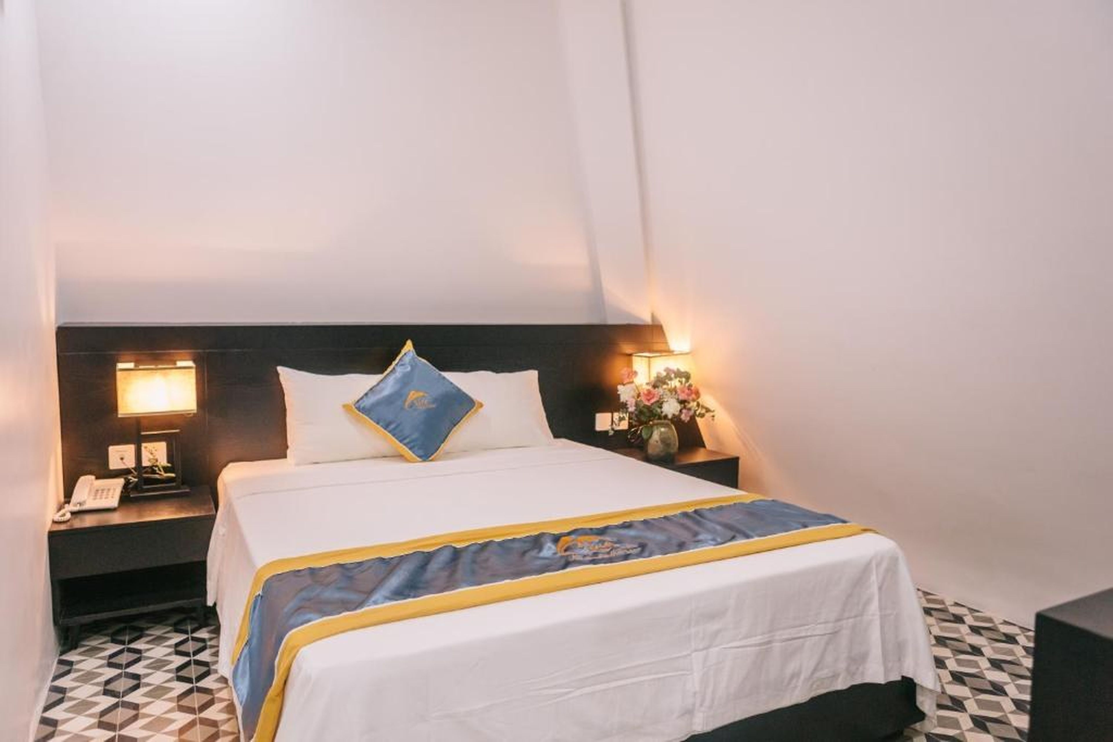 Alee HaLong Hotel - Hình 8