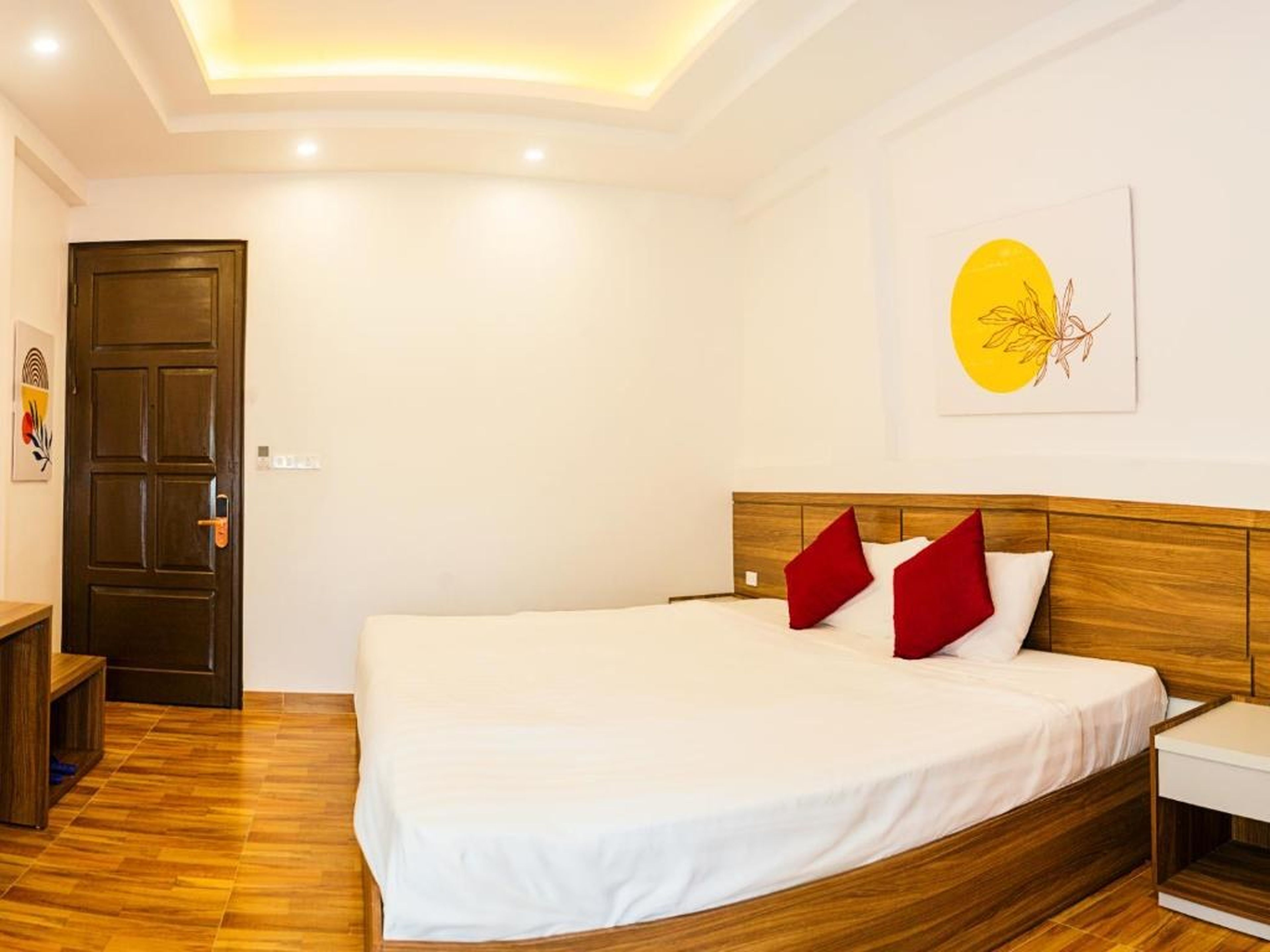 Bai Chay Panda Hotel - Hình 16