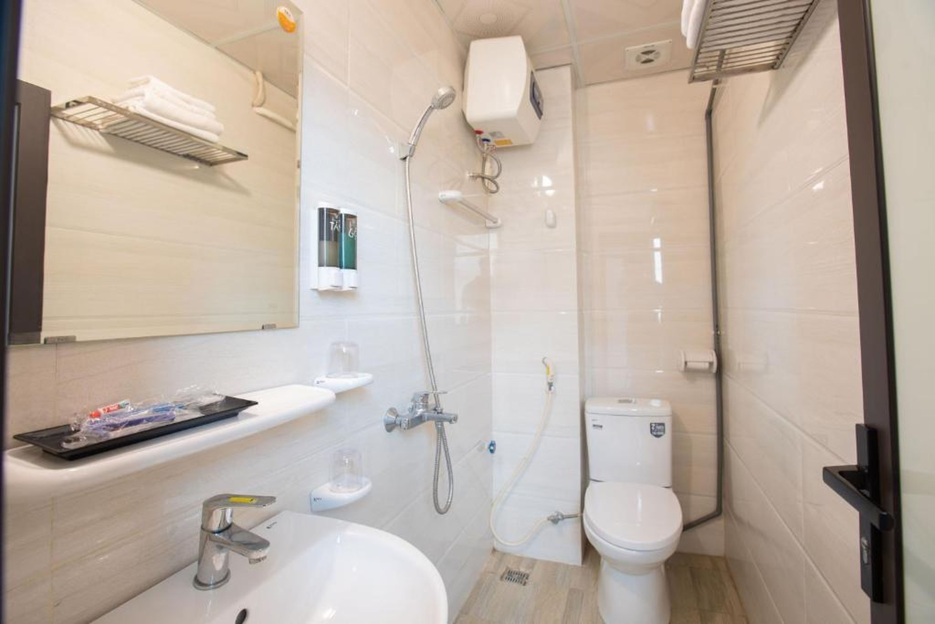 Candy Hotel Hạ Long - Hình 29