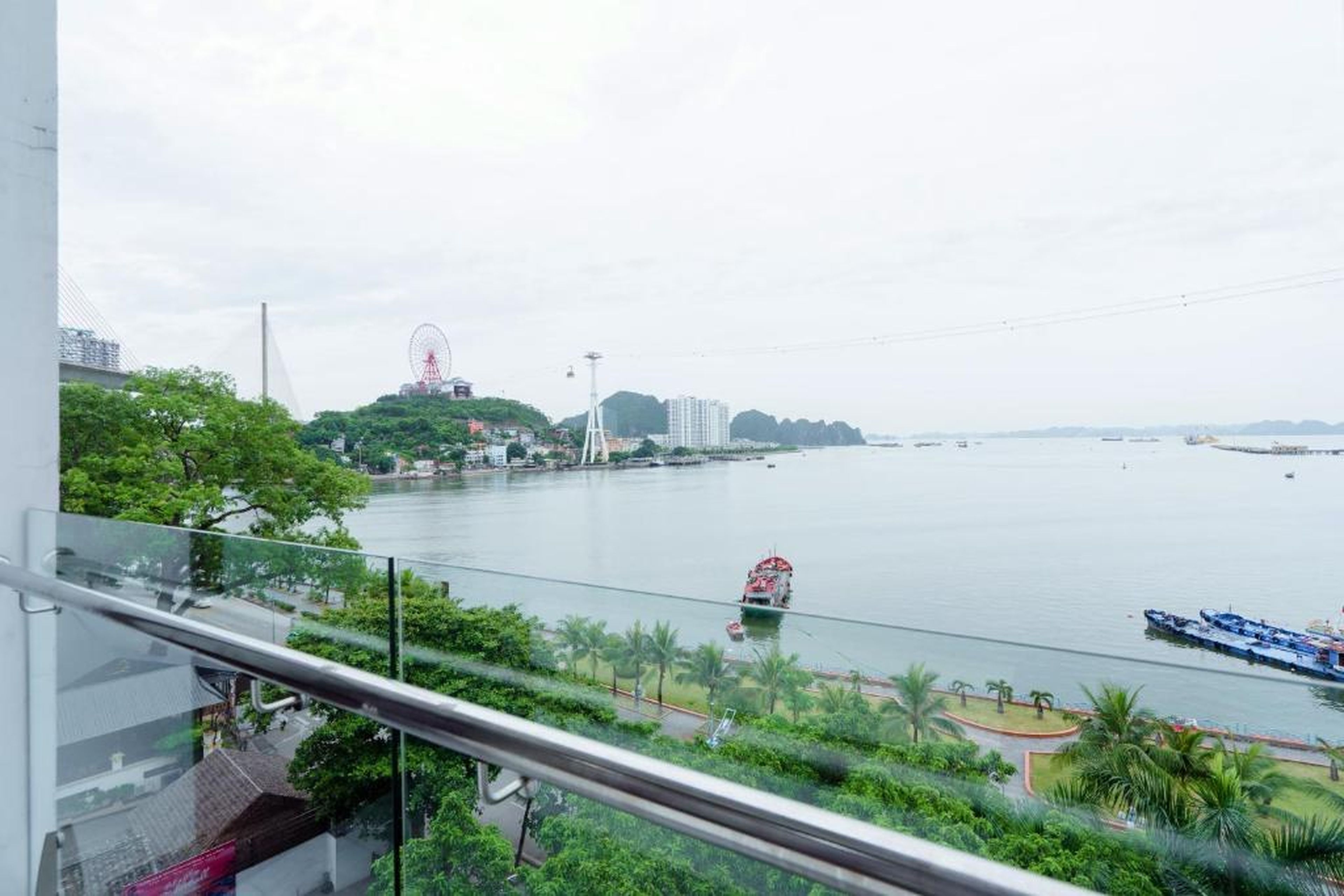 Bạch Đằng Hạ Long Hotel - Hình 27