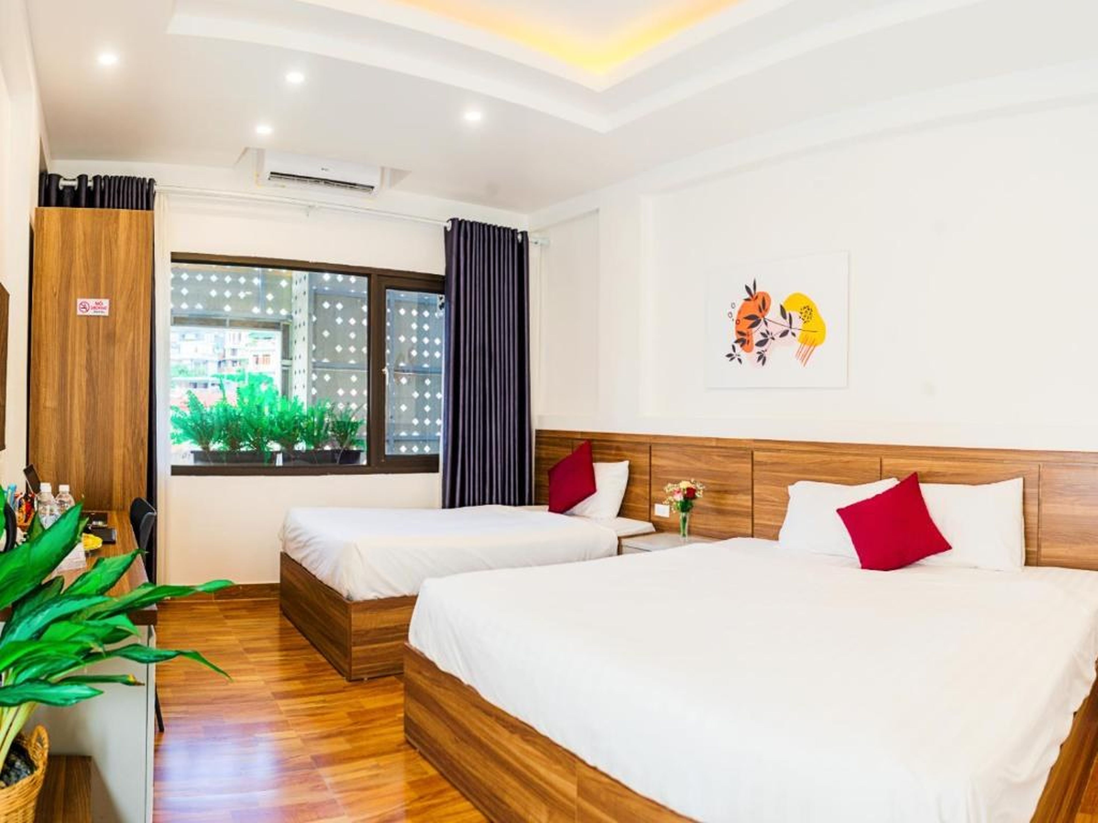 Bai Chay Panda Hotel - Hình 12