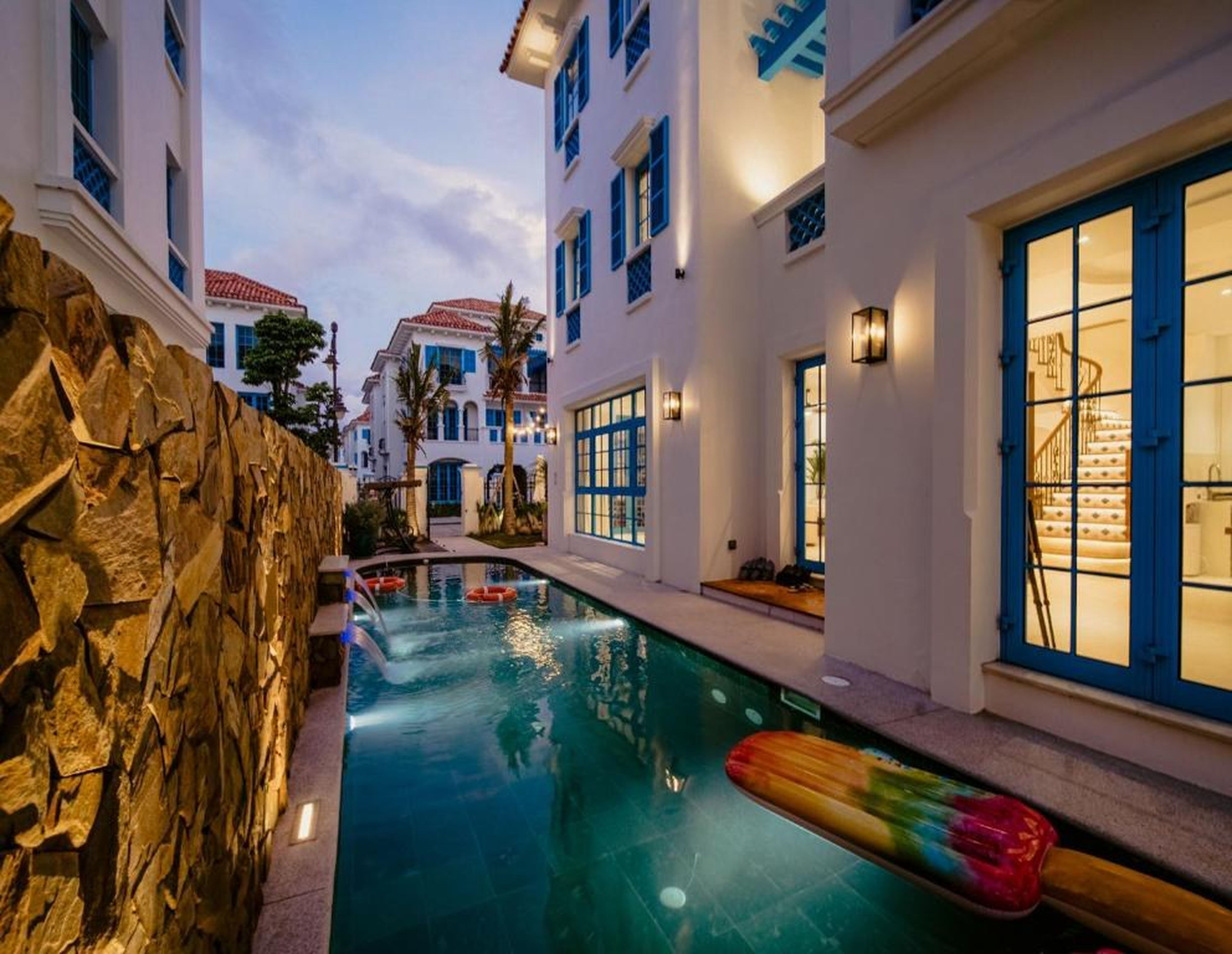 The Villas By Sun Grand City Feria Ha Long bay - Hình 11