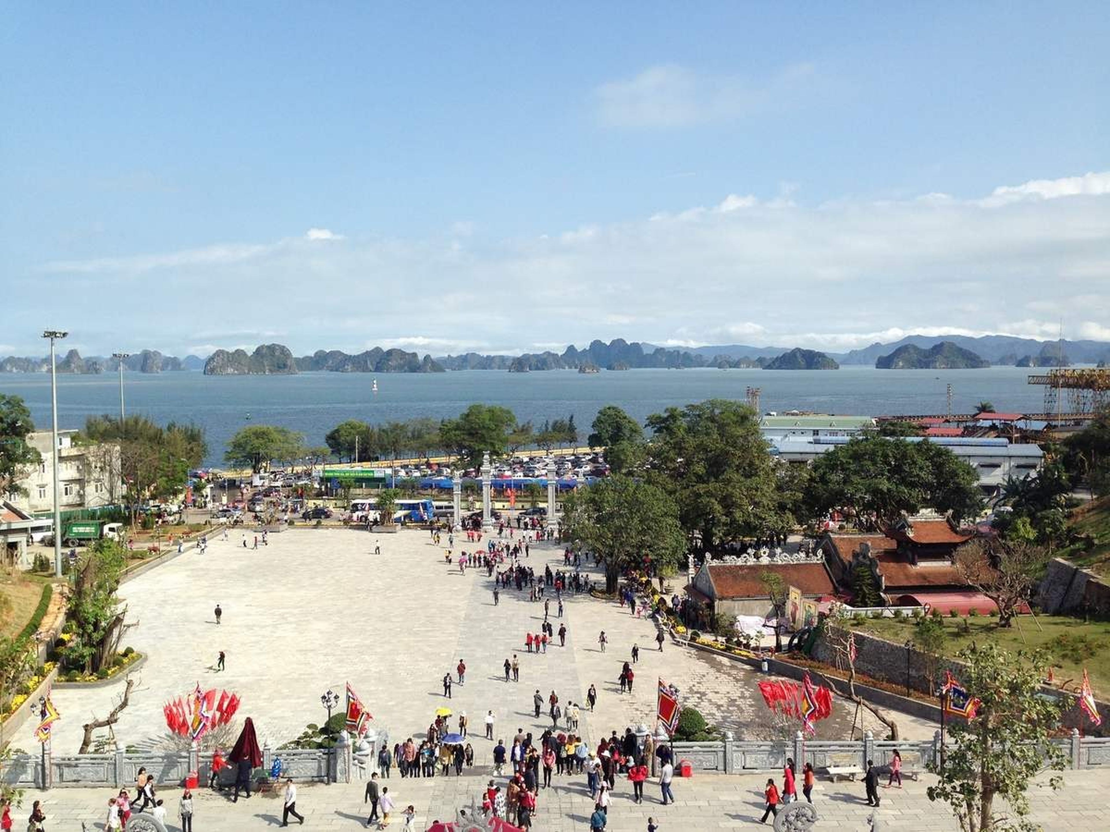 The 700-Year-Old Cua Ong Temple Complex in Quang Ninh - Hình 4