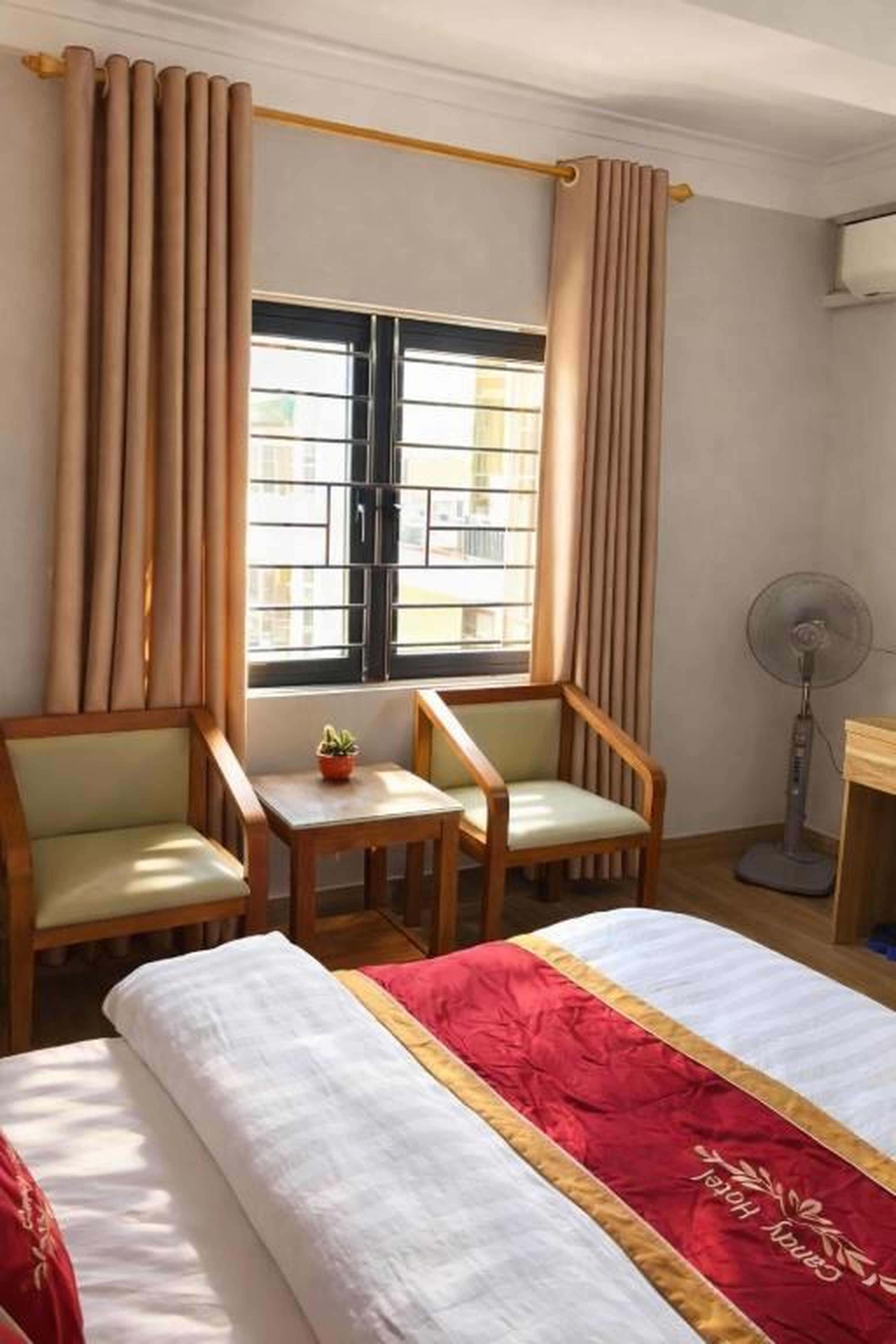 Candy Hotel Hạ Long - Hình 1