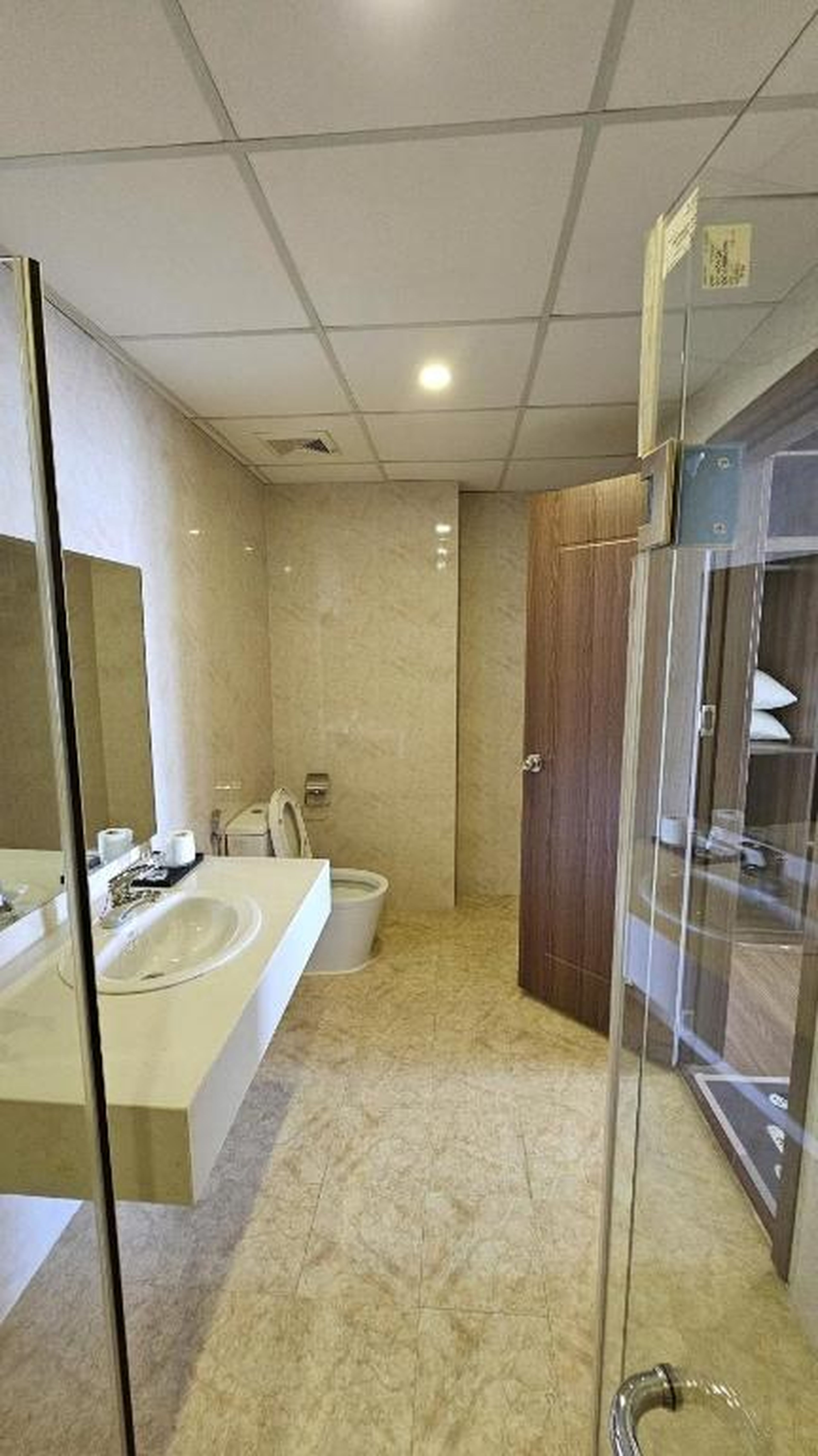 Newlife Tower- by Greenbay Premium homestay Hạ Long Bay - Hình 34
