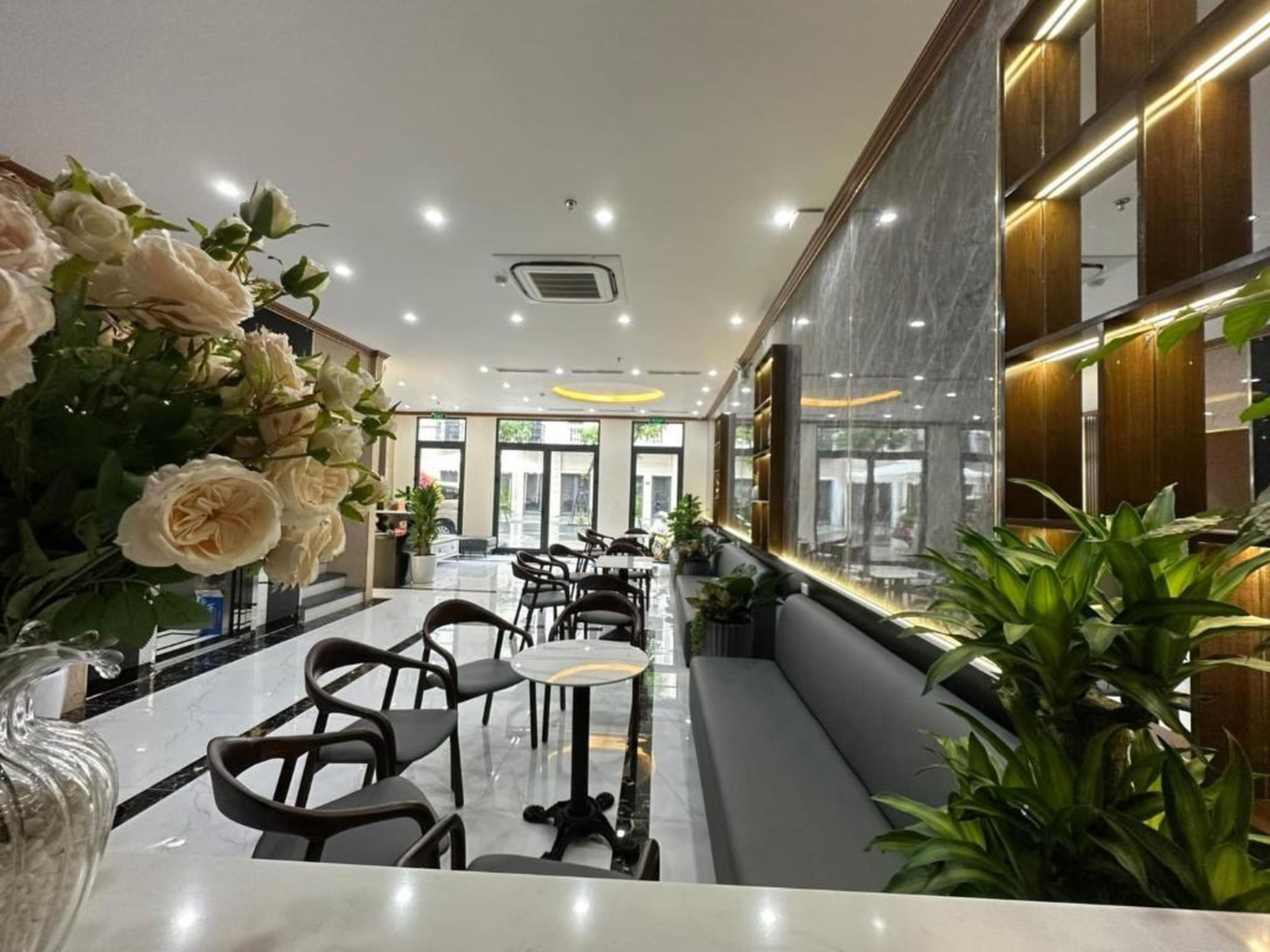My Hotel Hạ Long - Hình 13