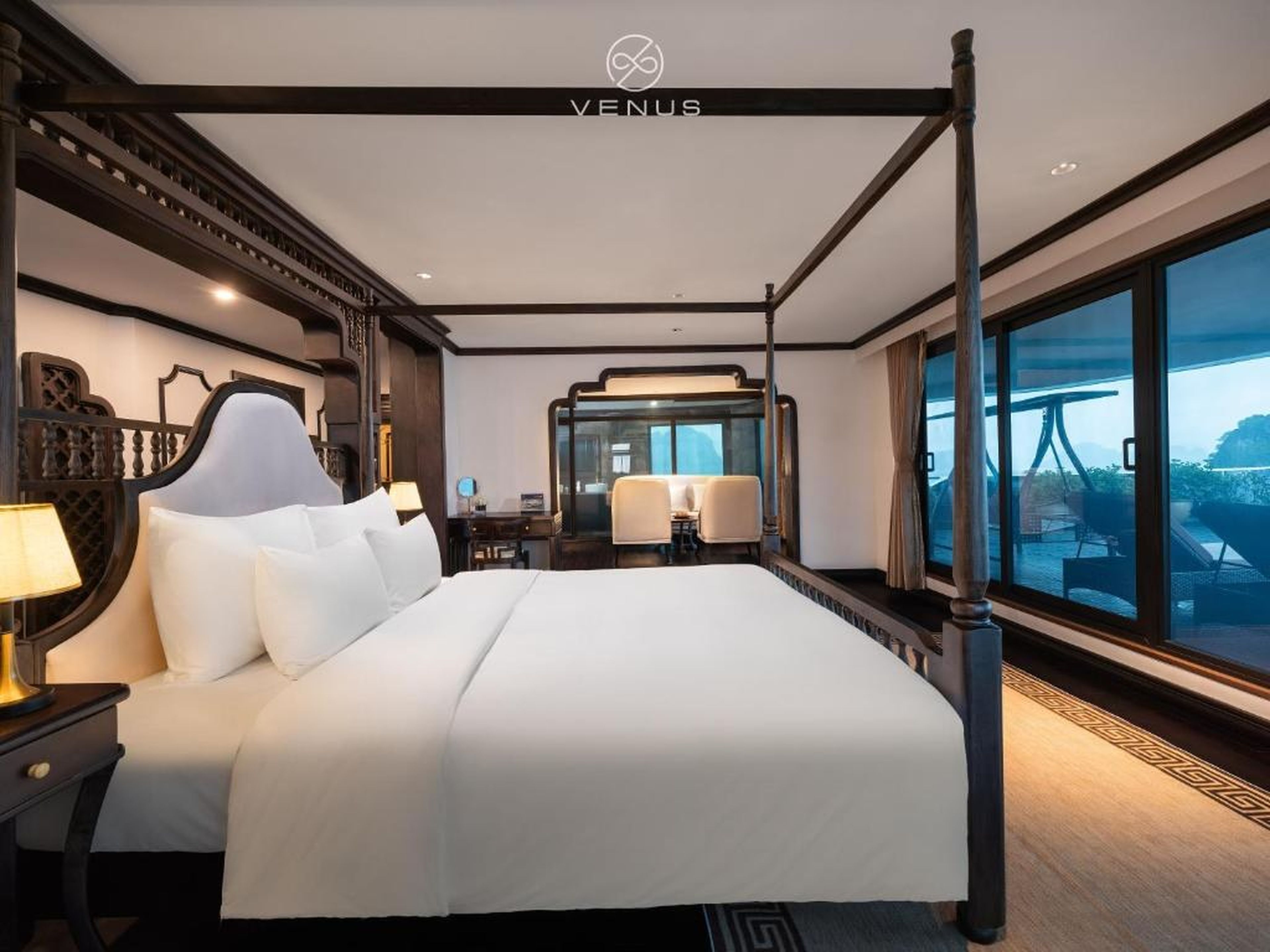 Venus Cruises Halong Bay by Venus Group - Hình 32