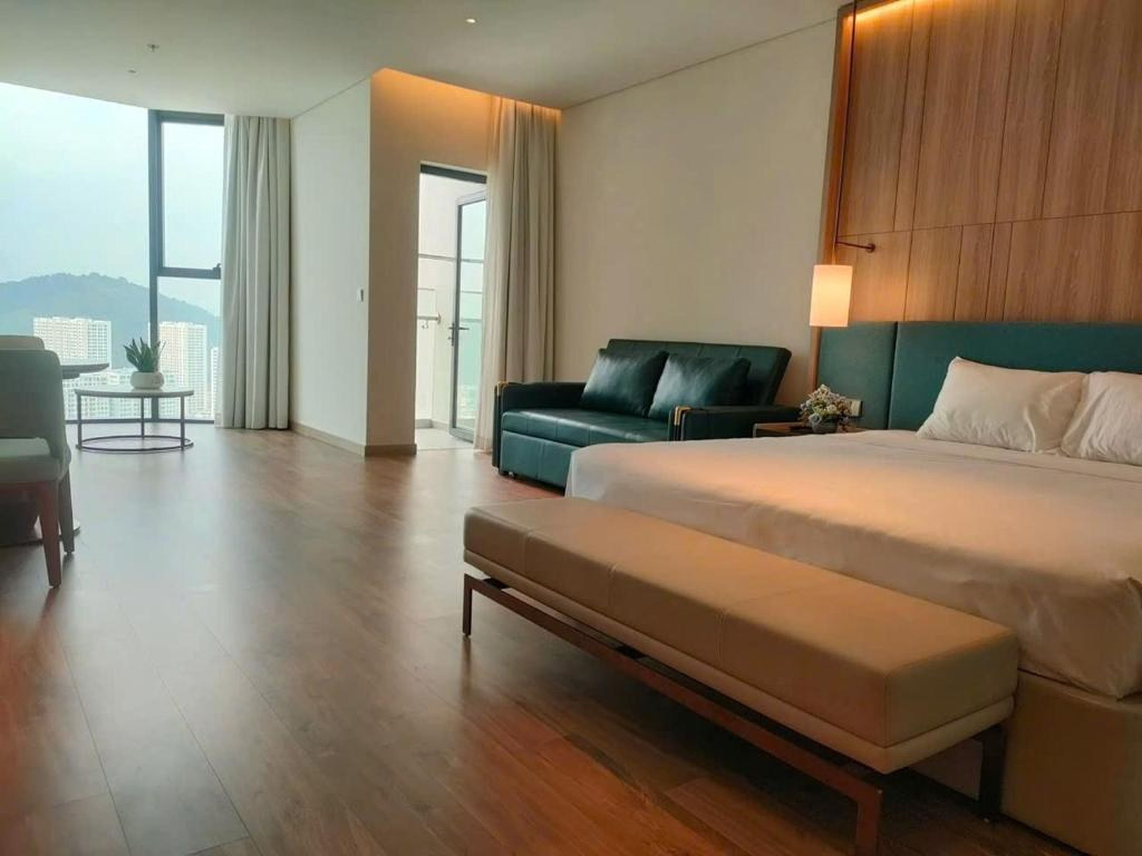 Tomstay Residence by A la Carte Ha Long - Hình 21