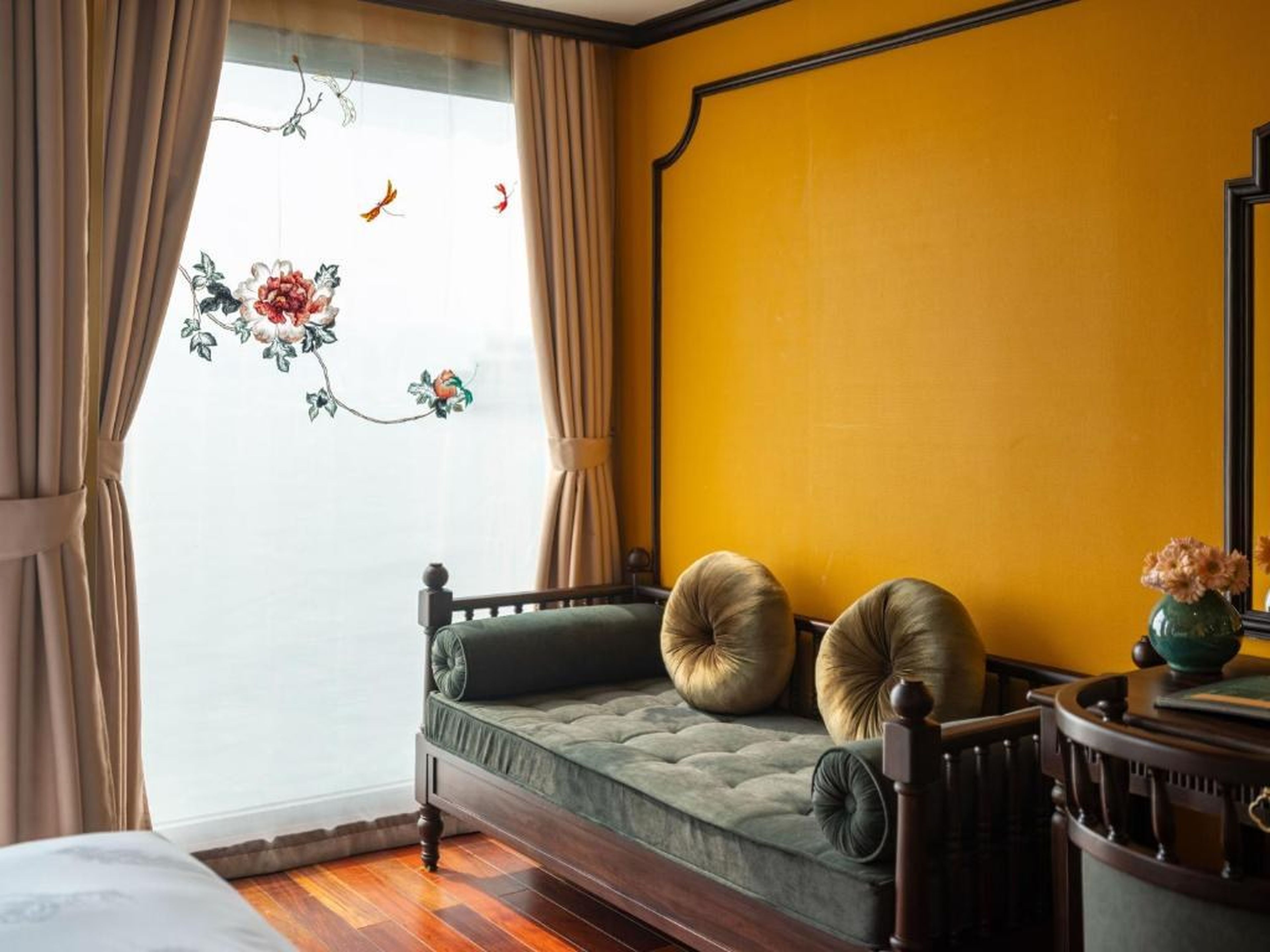 Indochine Grand Lan Ha Bay - Hình 16