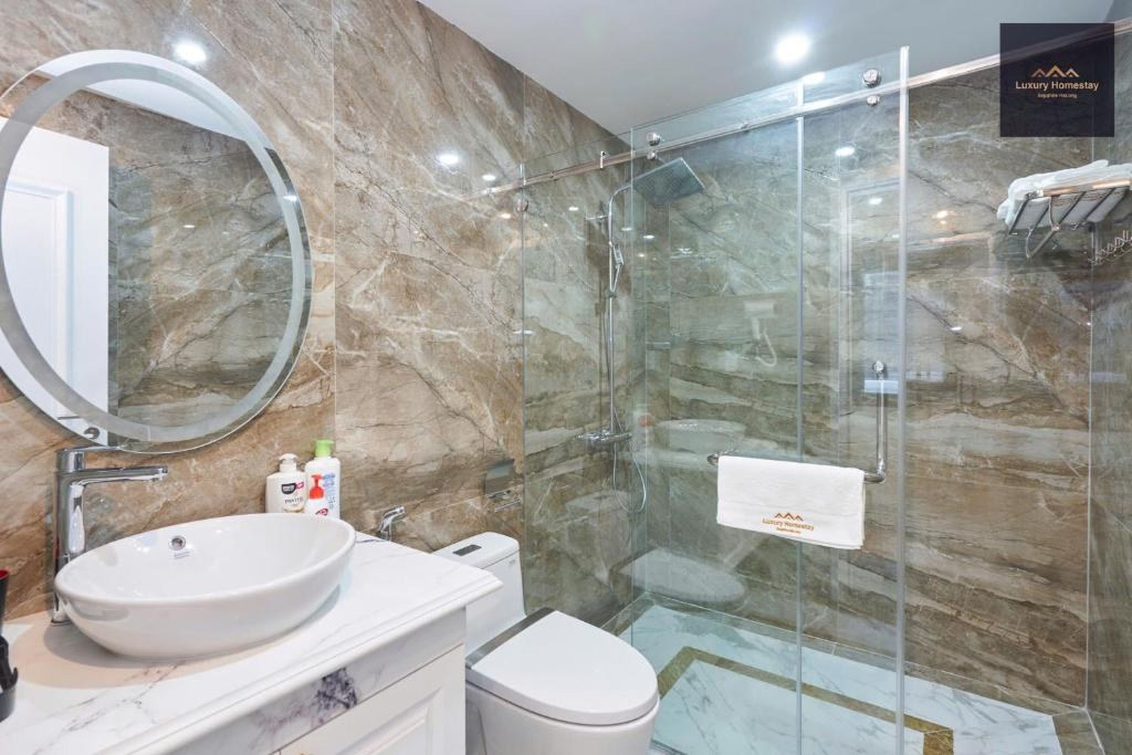 Luxury Homestay Vinhomes Dragonbay Hạ Long - Hình 25