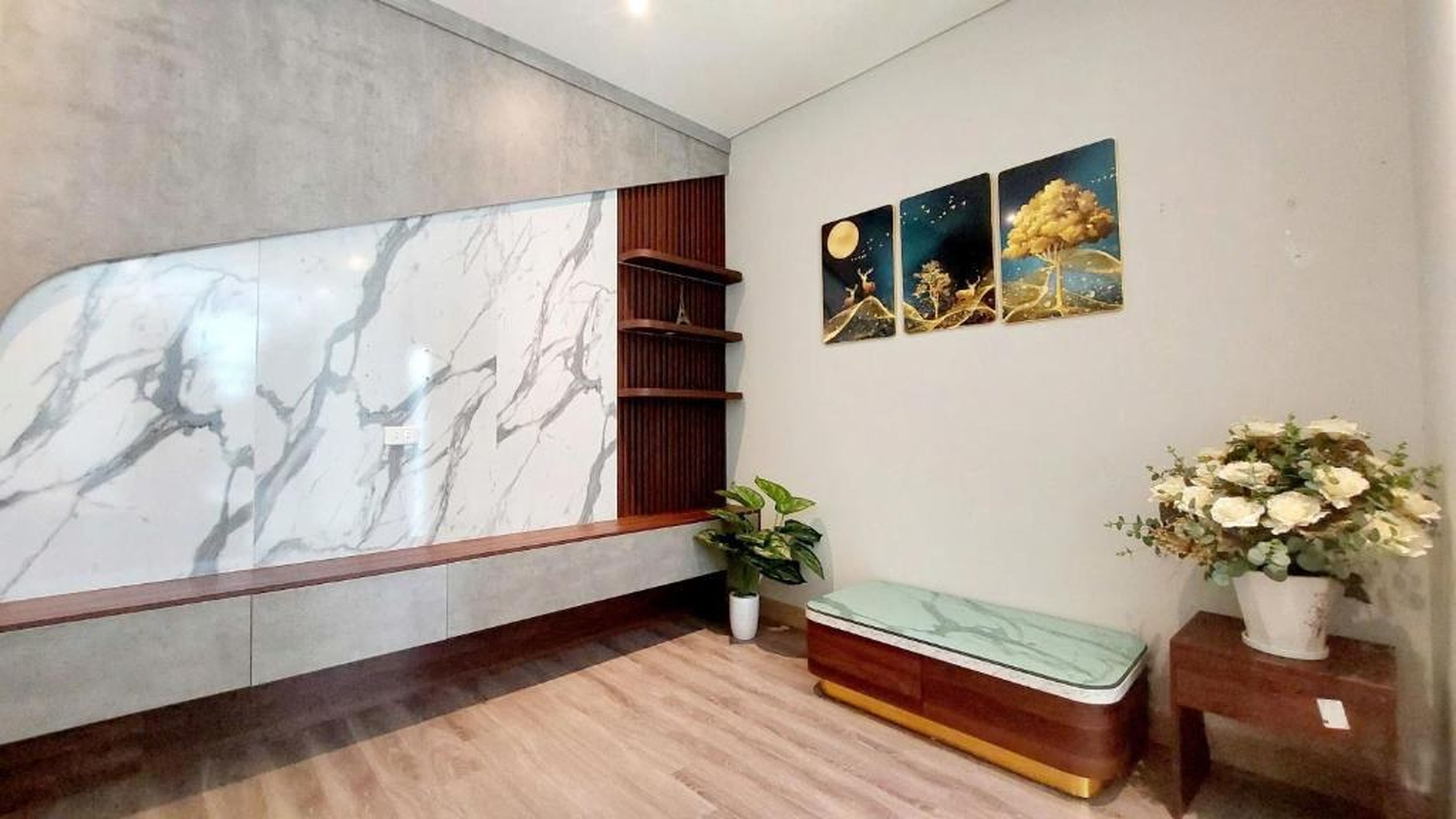 Sweet Home - Homestay apartment system at Citadines Marina Ha Long building - Hình 19